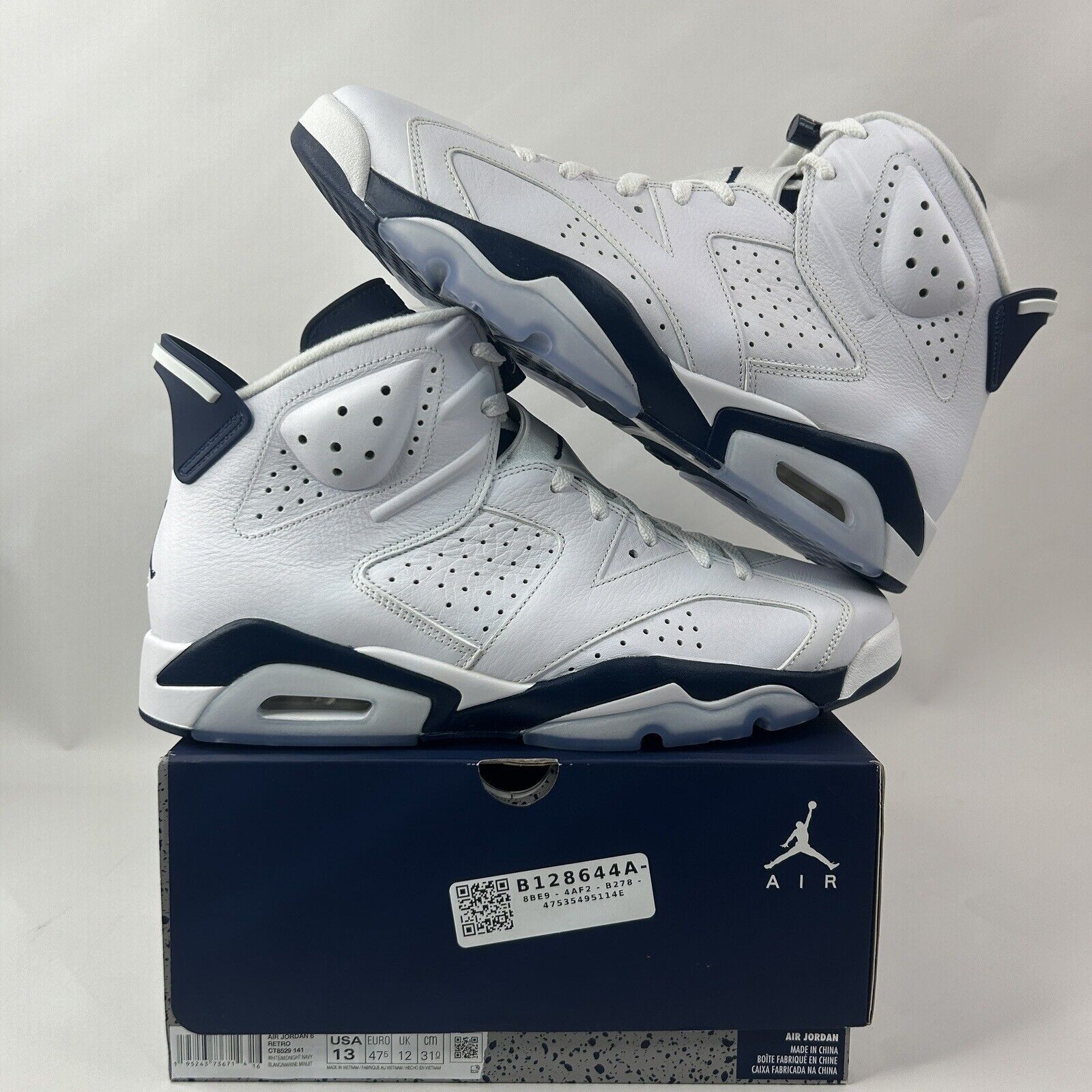 Nike Nike Air Jordan 6 Retro “Midnight Navy” 2024 Size US 13 / EU 46 - 1 Thumbnail