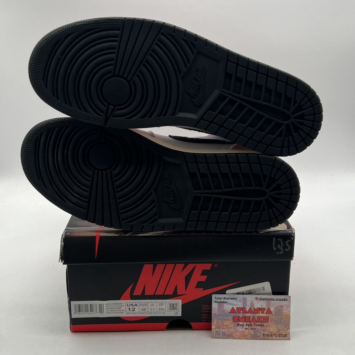 Jordan Brand Air Jordan 1 high skyline Size US 12 / EU 45 - 8 Thumbnail