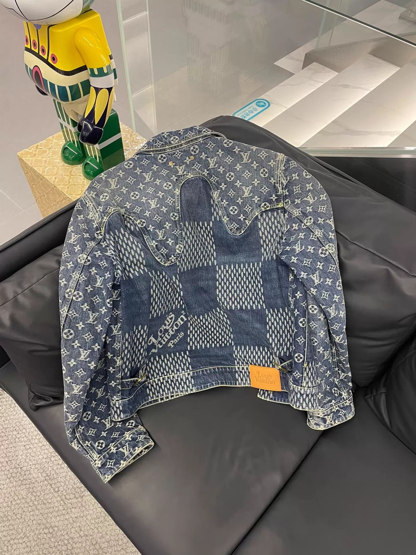 Louis Vuitton LV Monogram x Nigo Bag Excellent Condition Size US S / EU 44-46 / 1 - 2 Thumbnail