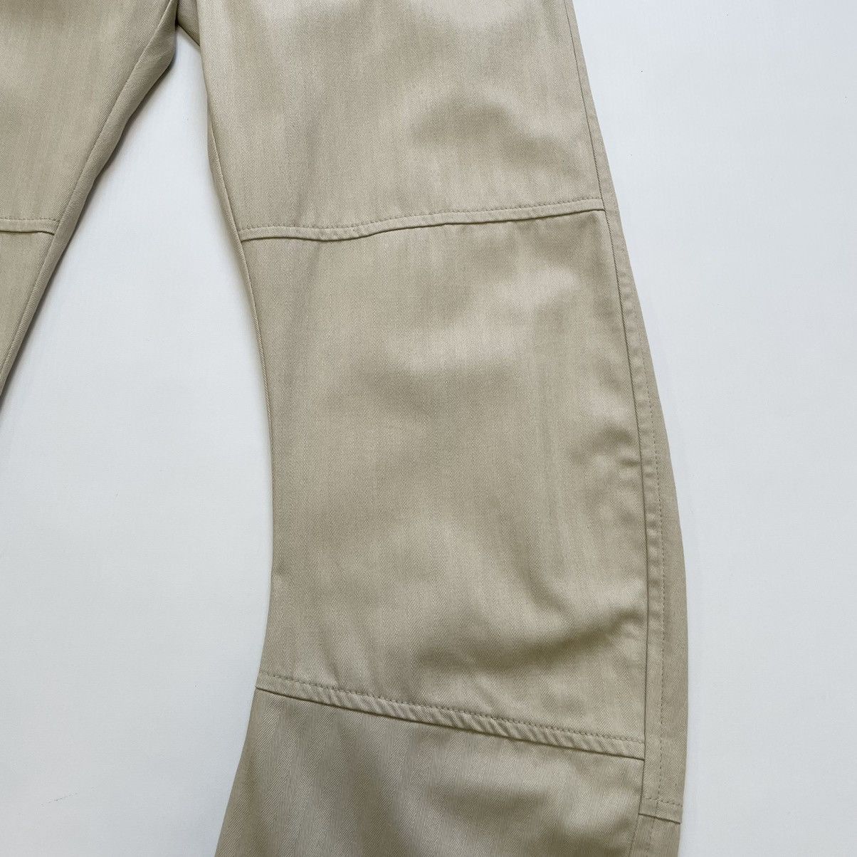 Comme des Garcons Beige ‘Curved Leg’ Utility Trousers Size US 34 / EU 50 - 9 Thumbnail