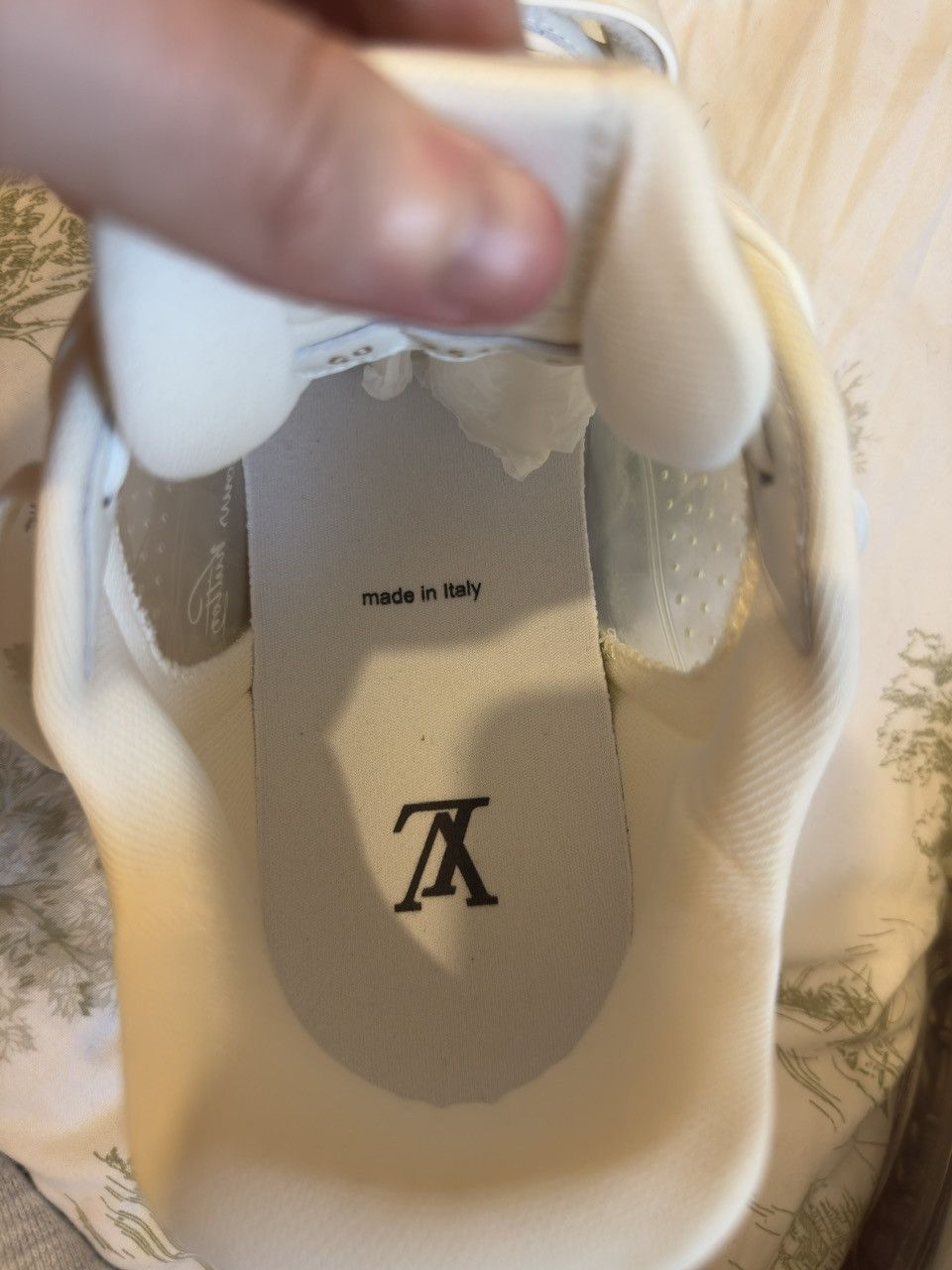 Louis Vuitton Louis Vuitton Trainer Transparent Size US 9 / EU 42 - 14 Thumbnail