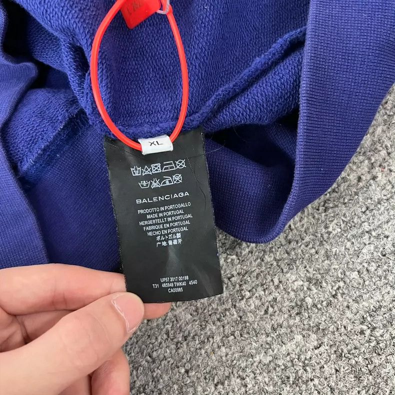 Balenciaga Balenciaga Coke hooded sweater Size US XL / EU 56 / 4 - 8 Thumbnail