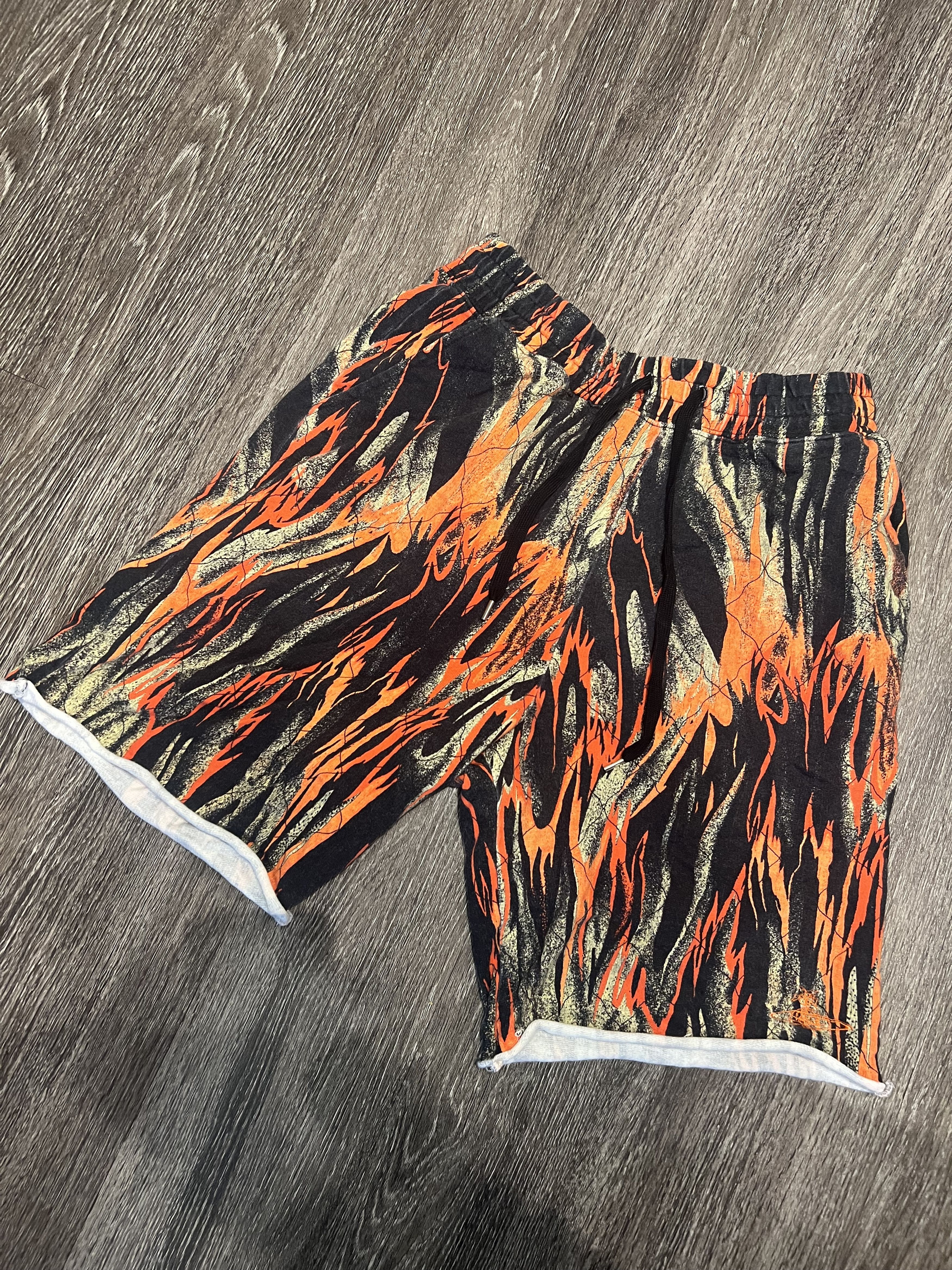 Vivienne Westwood Vivienne Westwood shorts Size US 34 / EU 50 - 1 Thumbnail