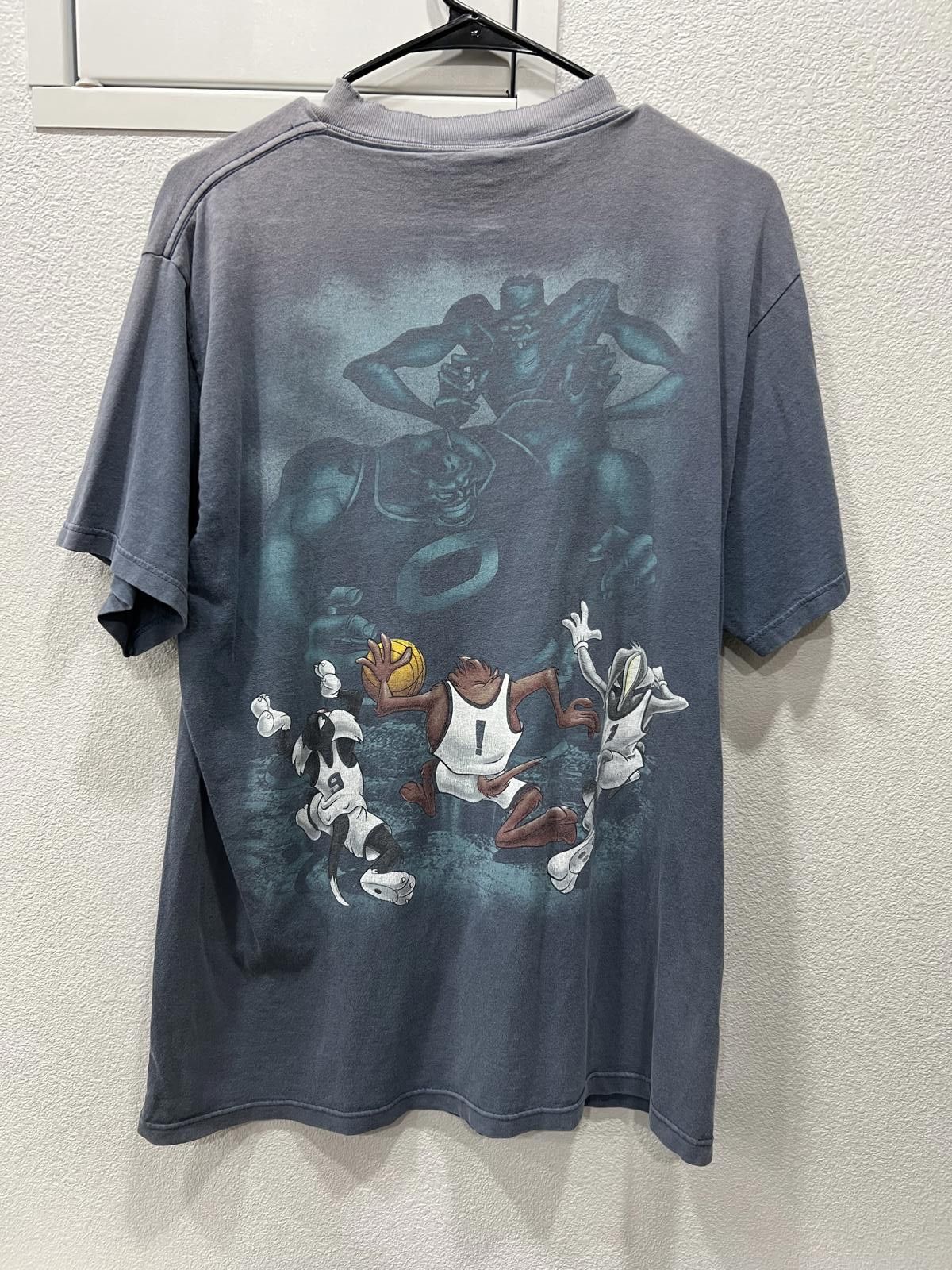 Other 90s Faded Space Jam Tee Size US XL / EU 56 / 4 - 4 Thumbnail