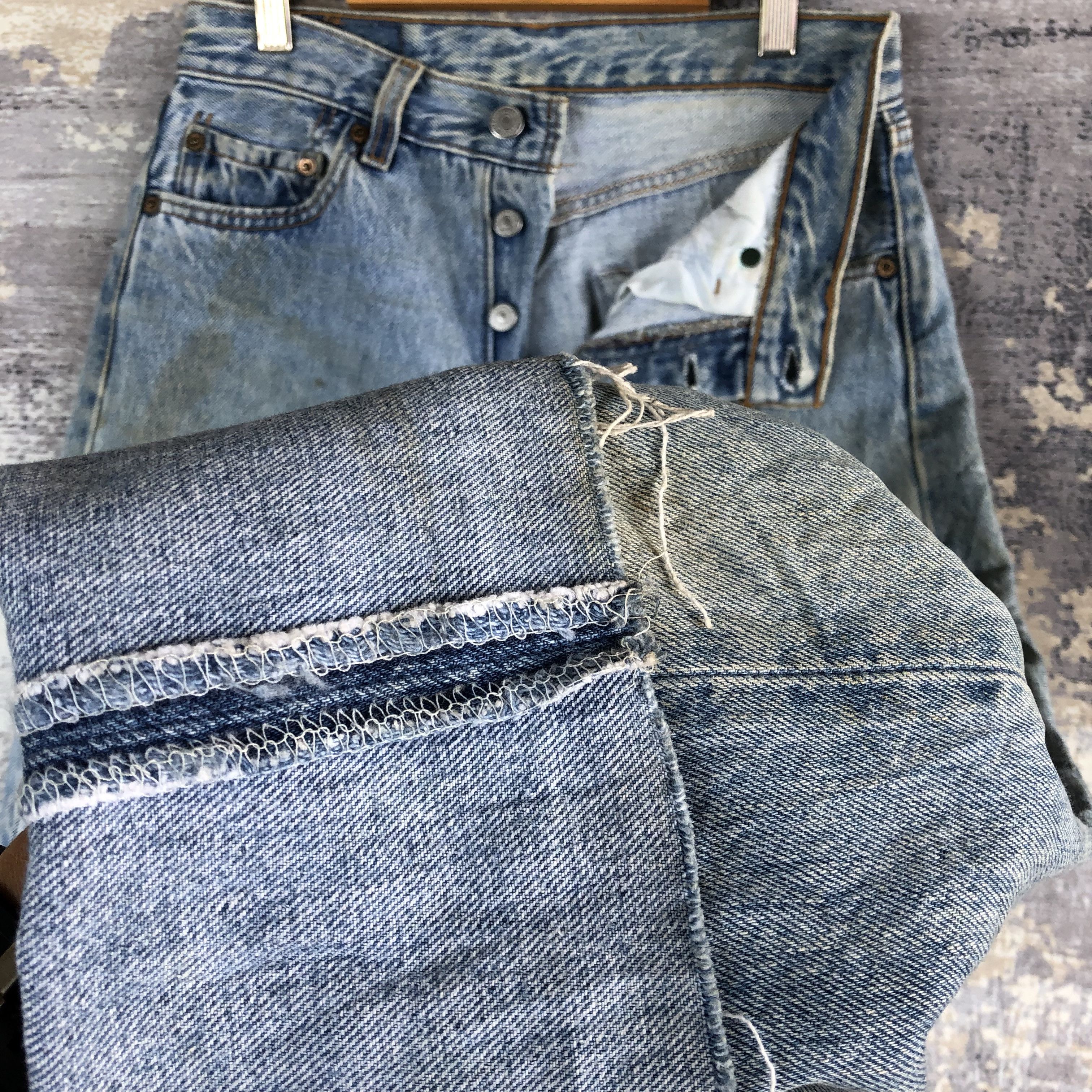 Levi's Vintage Levis 501 Jeans Dirty Levi's Faded Stone Wash Denim Size 26" / US 2 / IT 38 - 8 Thumbnail