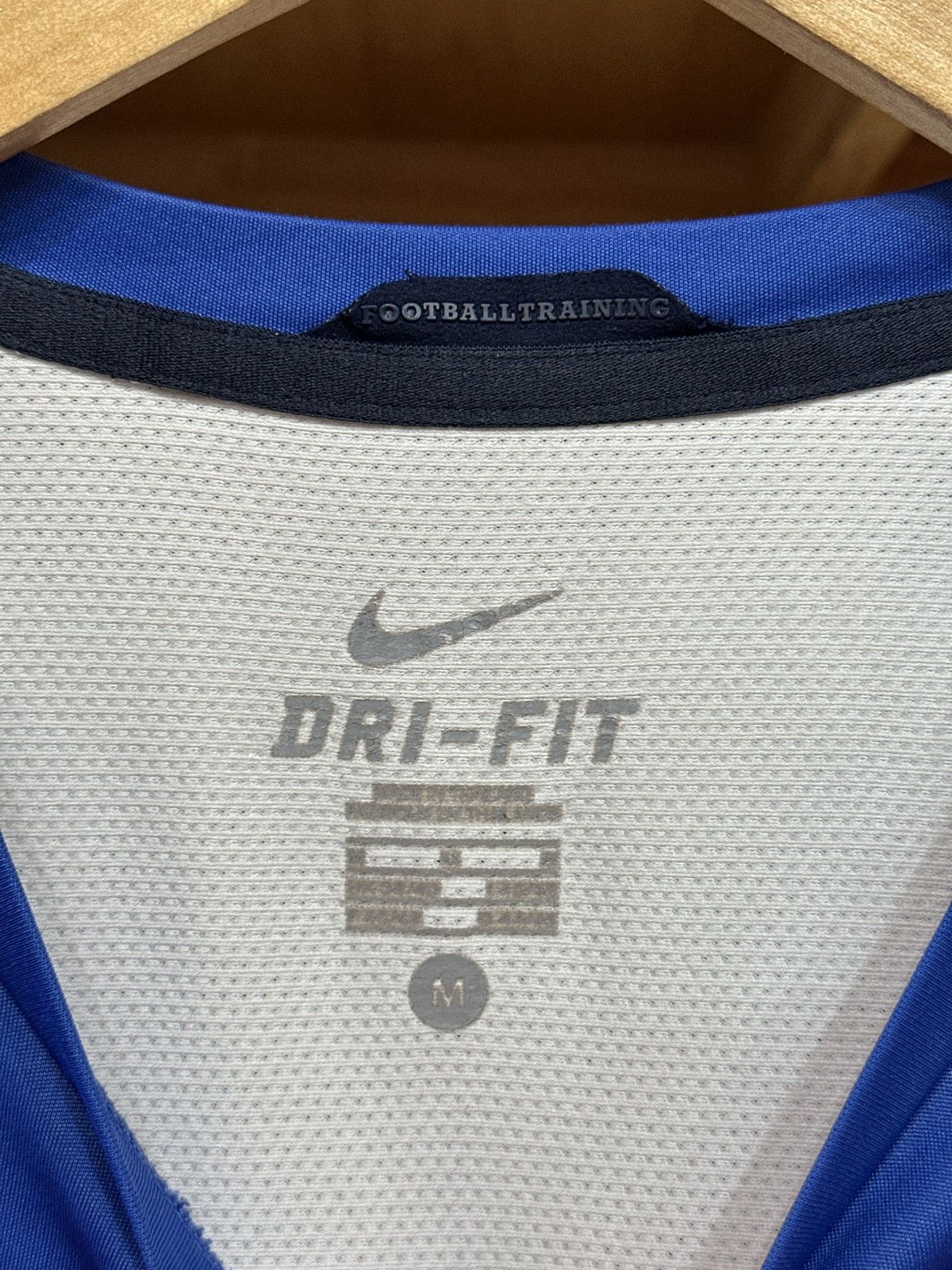 Nike Netherlands 2010-11 Nike Training Jersey Size US M / EU 48-50 / 2 - 7 Thumbnail