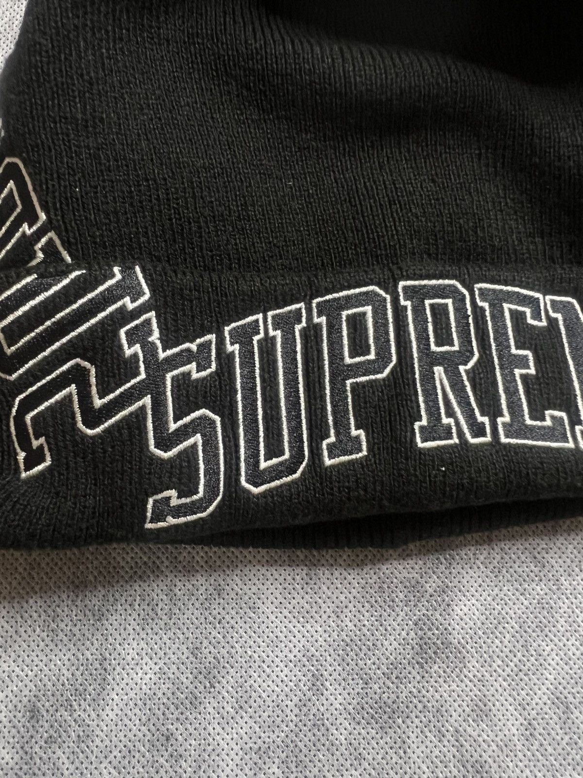 New Era × Supreme Supreme x New Era Multi Arc Beanie Hat Black Size ONE SIZE - 6 Thumbnail