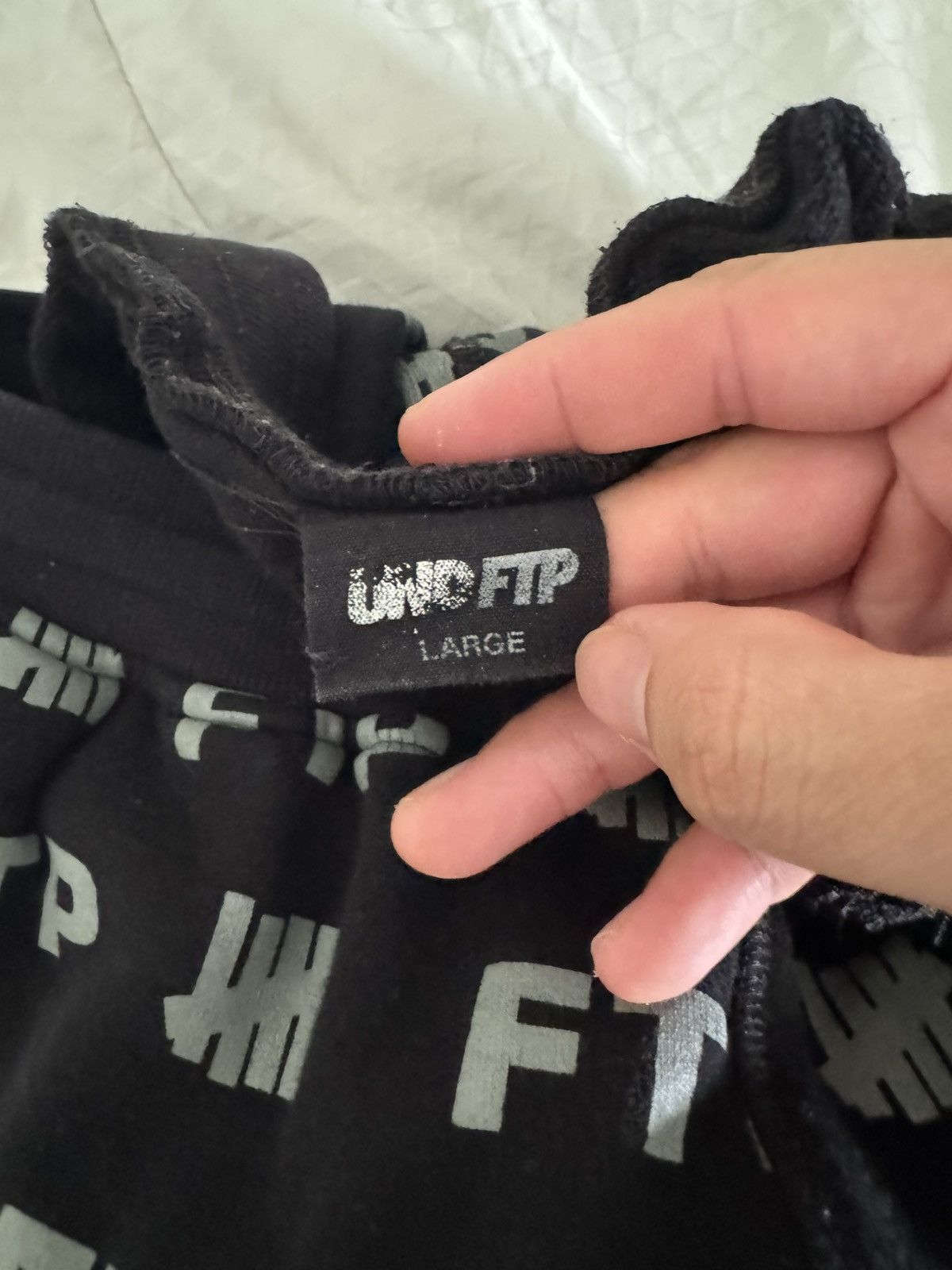 Fuck The Population × Undefeated FTP X UNDFT Joggers Size US 32 / EU 48 - 3 Thumbnail
