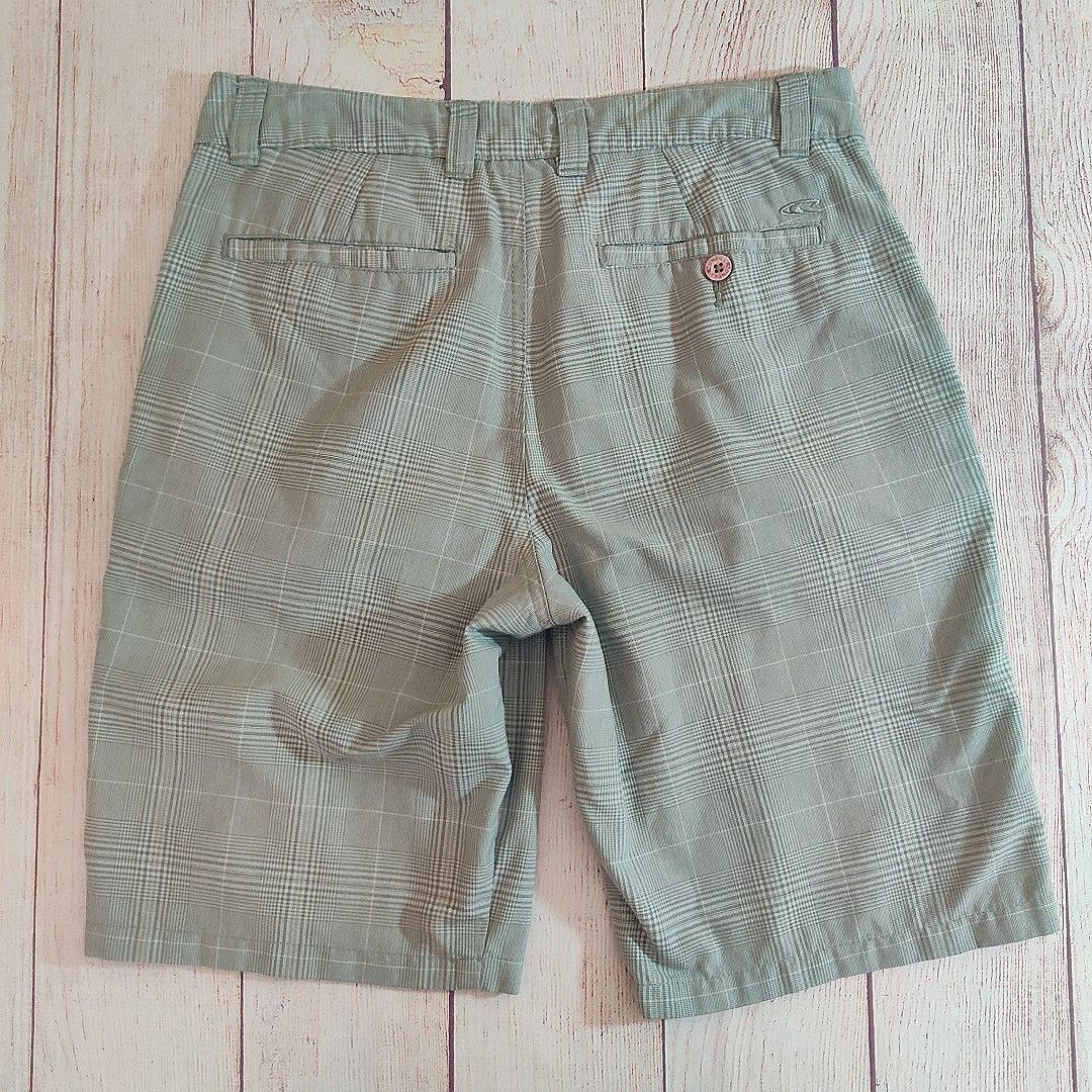 O'Neill O'Neill plaid flat front chino shorts sz 30 Size US 30 / EU 46 - 2 Thumbnail