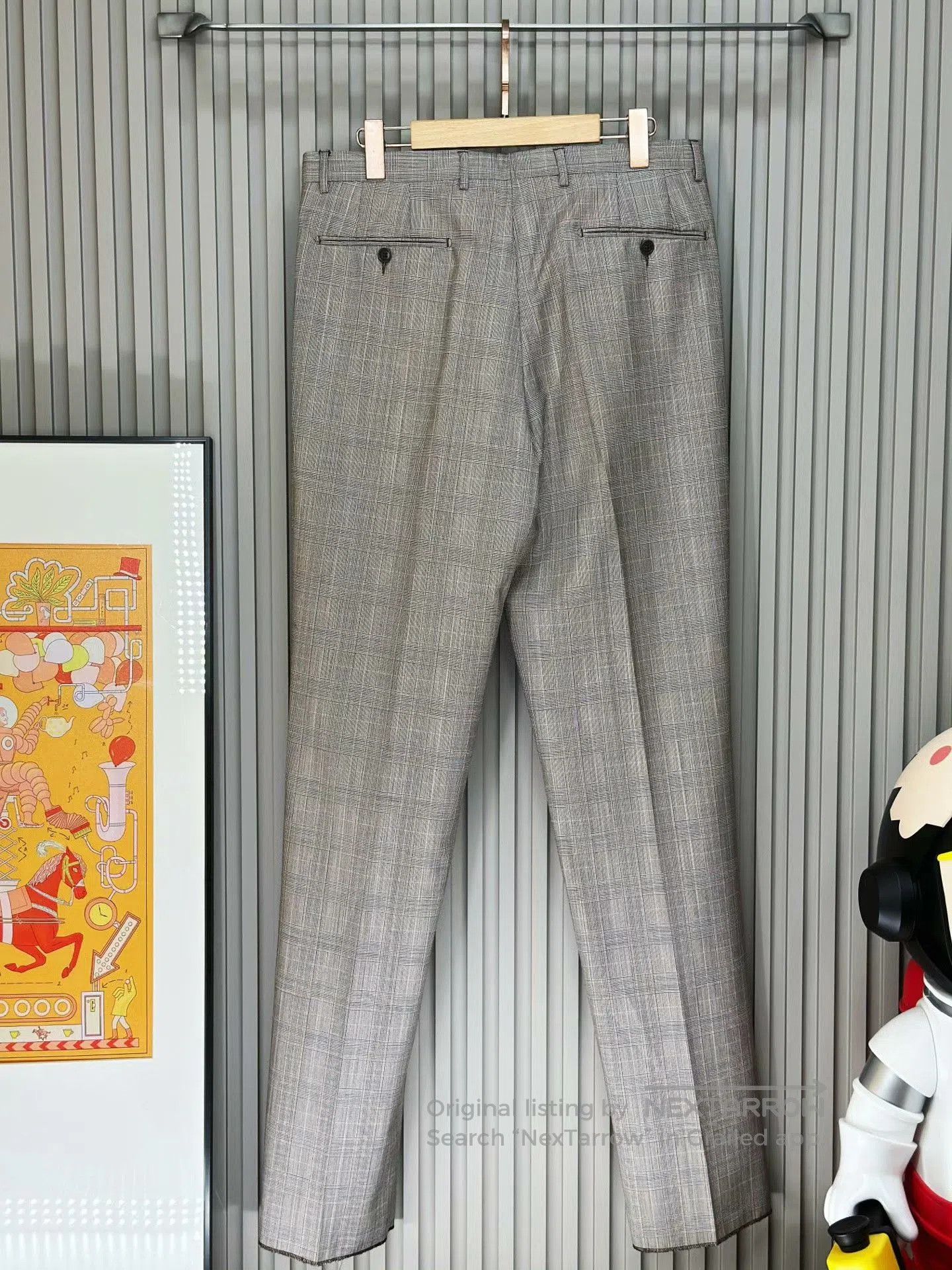 Ermenegildo Zegna Ermenegildo Zegna Gray-Brown Wool Suit. Size US M / EU 48-50 / 2 - 8 Thumbnail