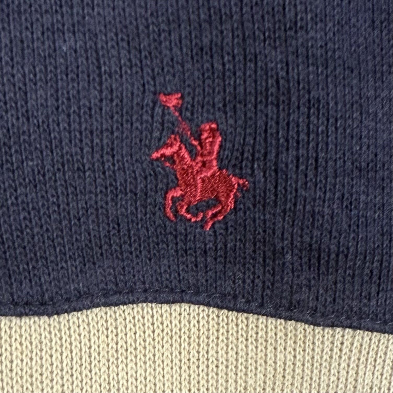 Vintage Vintage Knights Of Round Table USA Sweatshirt Crewneck Size US S / EU 44-46 / 1 - 3 Thumbnail