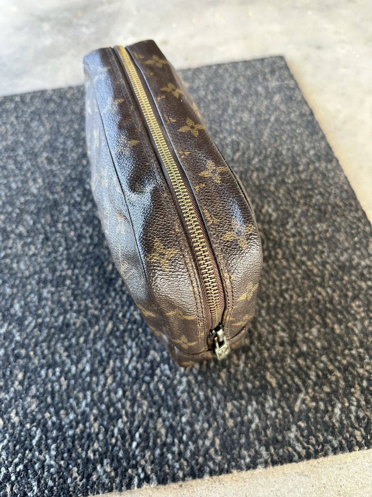 Louis Vuitton Louis Vuitton Vintage Monogram Toiletry Pouch Unisex Size ONE SIZE - 7 Thumbnail