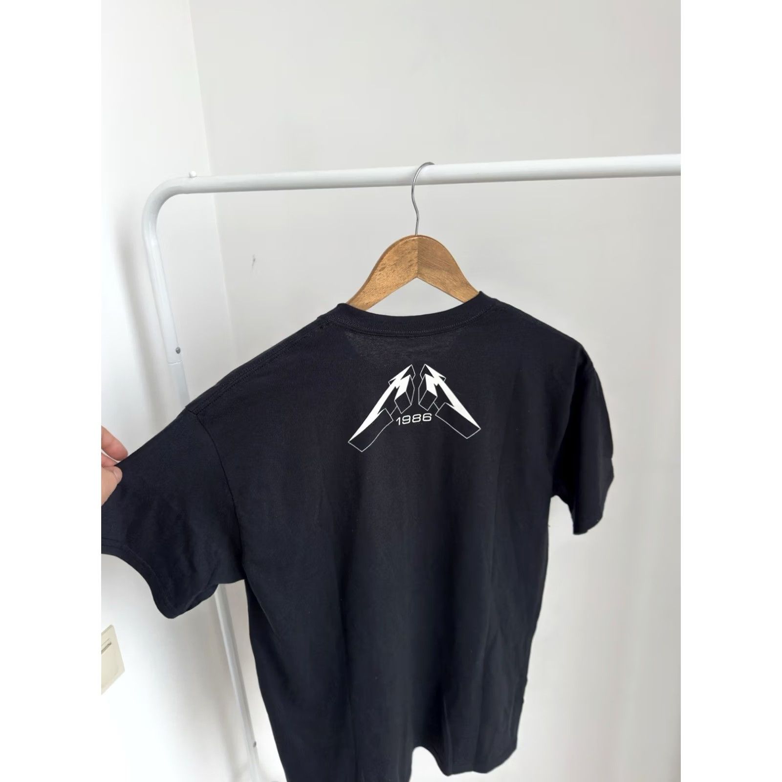 Gildan VINTAGE Metallica Shirt M Black Cotton Short Sleeve Logo Band Tees 2013 USA Rock Mens Size US M / EU 48-50 / 2 - 6 Thumbnail