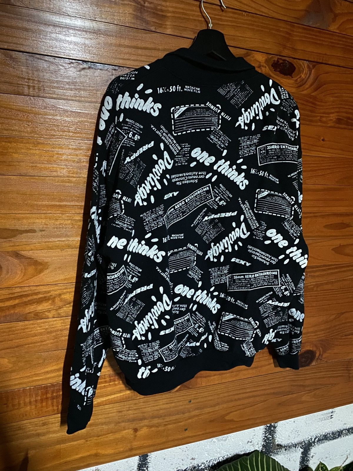 Vintage Vintage Korean Graphic Zip Sweatshirt – All Over Print Size US M / EU 48-50 / 2 - 9 Thumbnail
