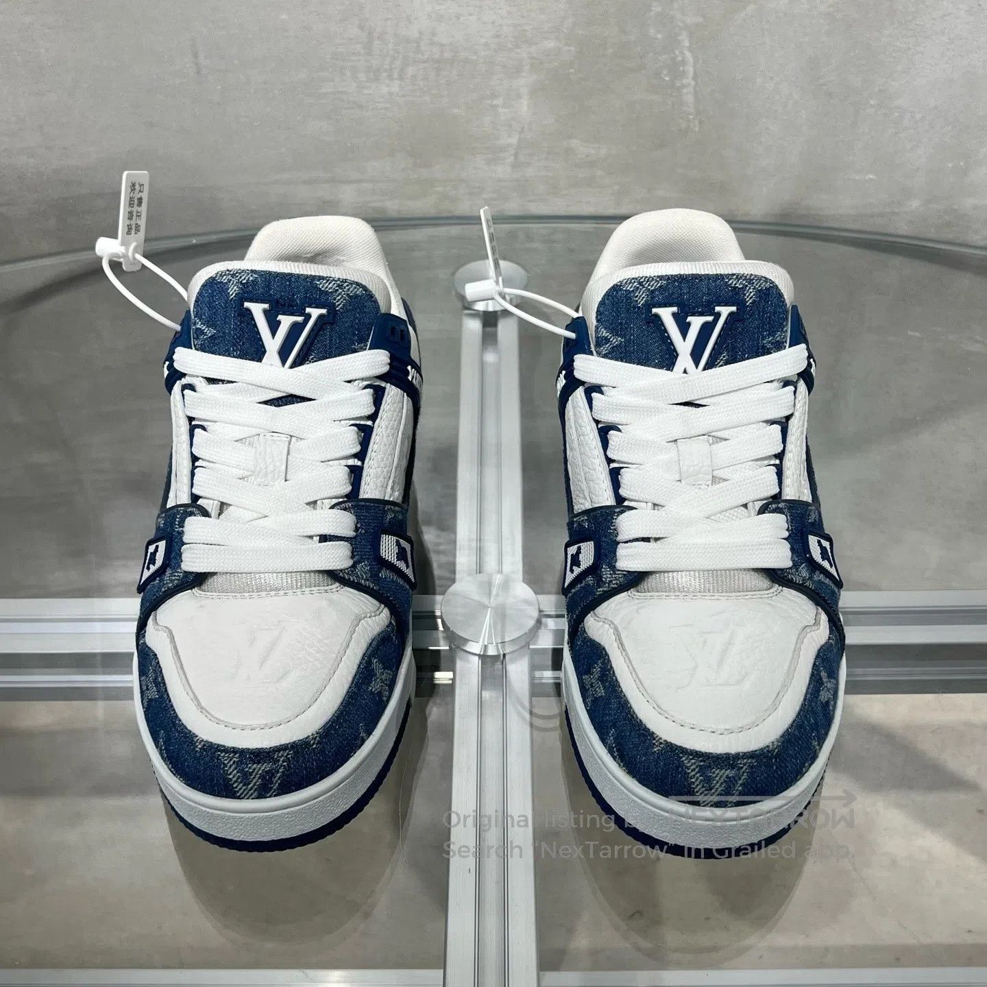 Louis Vuitton Louis Vuitton Trainer Low-Top Board Shoes Blue and White Size US 7 / IT 37 - 2 Thumbnail