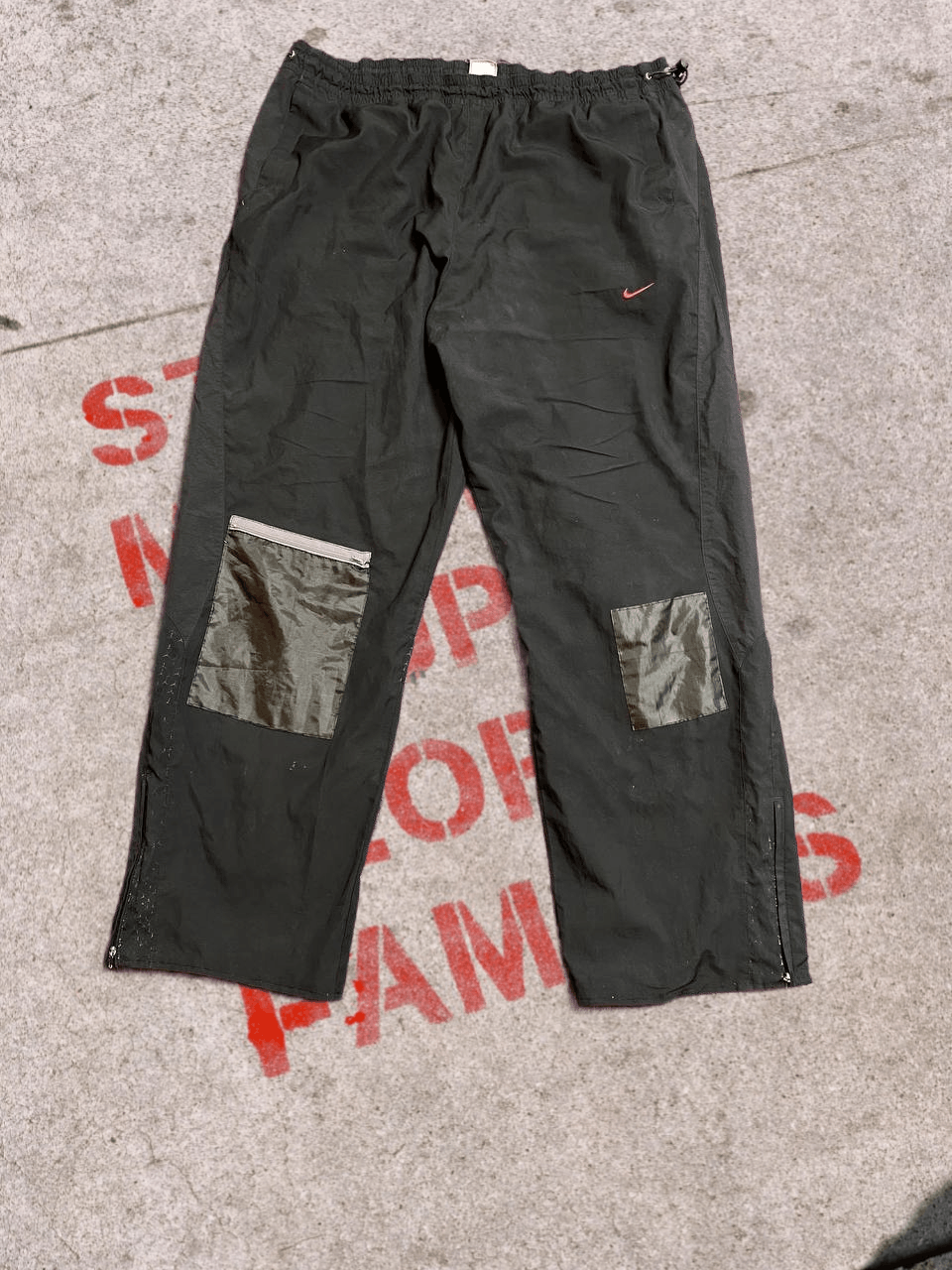 Nike Nike track pants Size US 38 / EU 54 - 1 Thumbnail