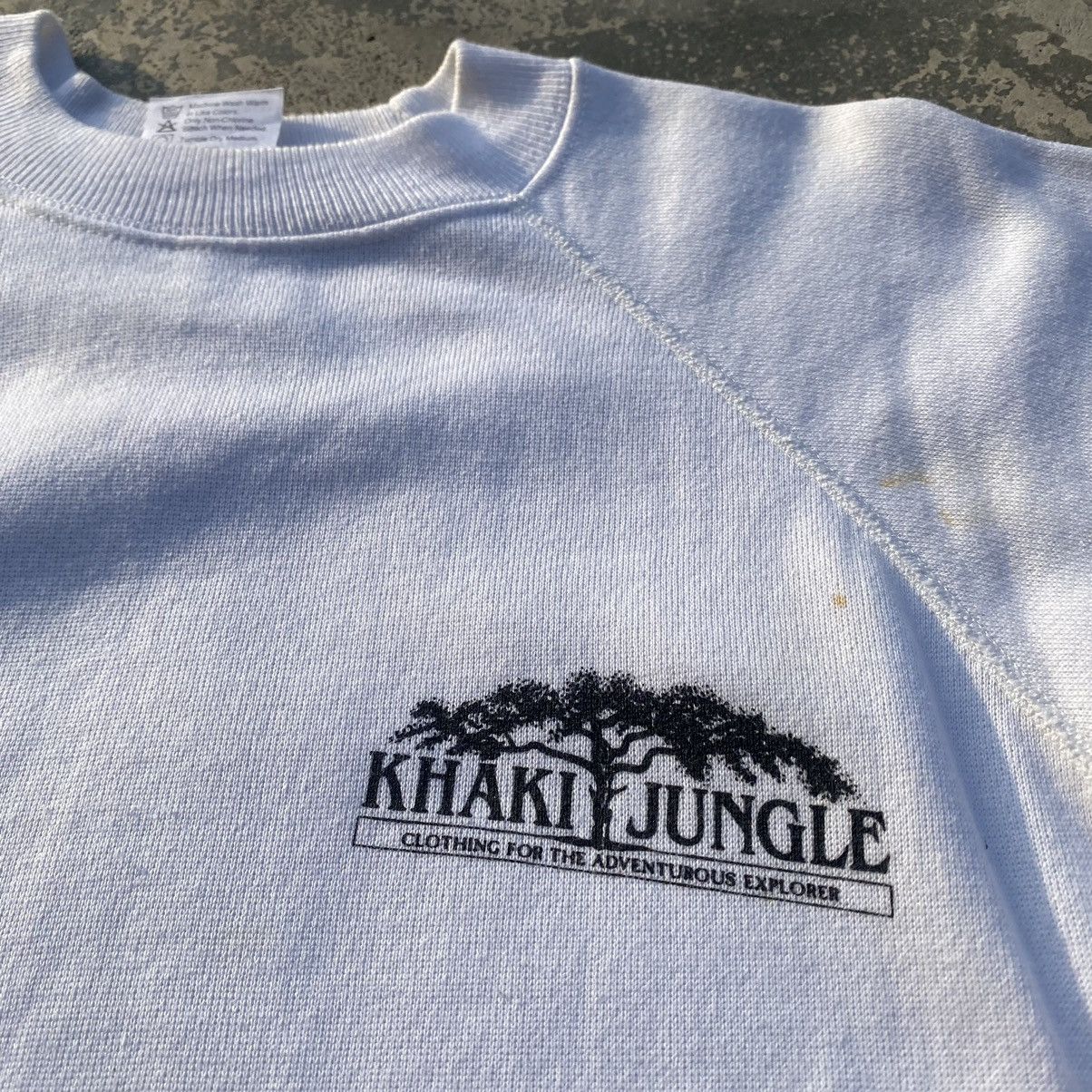 Vintage 90’ Khaki Jungle sweatshirt SGW004 Size US M / EU 48-50 / 2 - 7 Thumbnail