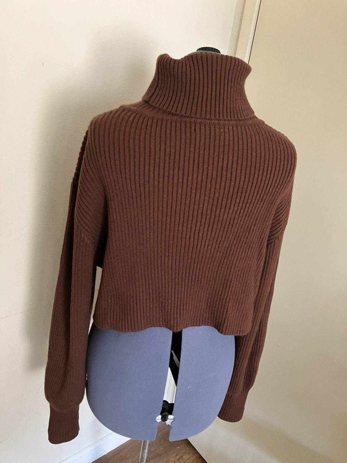 Other Isails Brown Ribbed Turtleneck Cropped Knit Sweater Size M Size M / US 6-8 / IT 42-44 - 4 Thumbnail