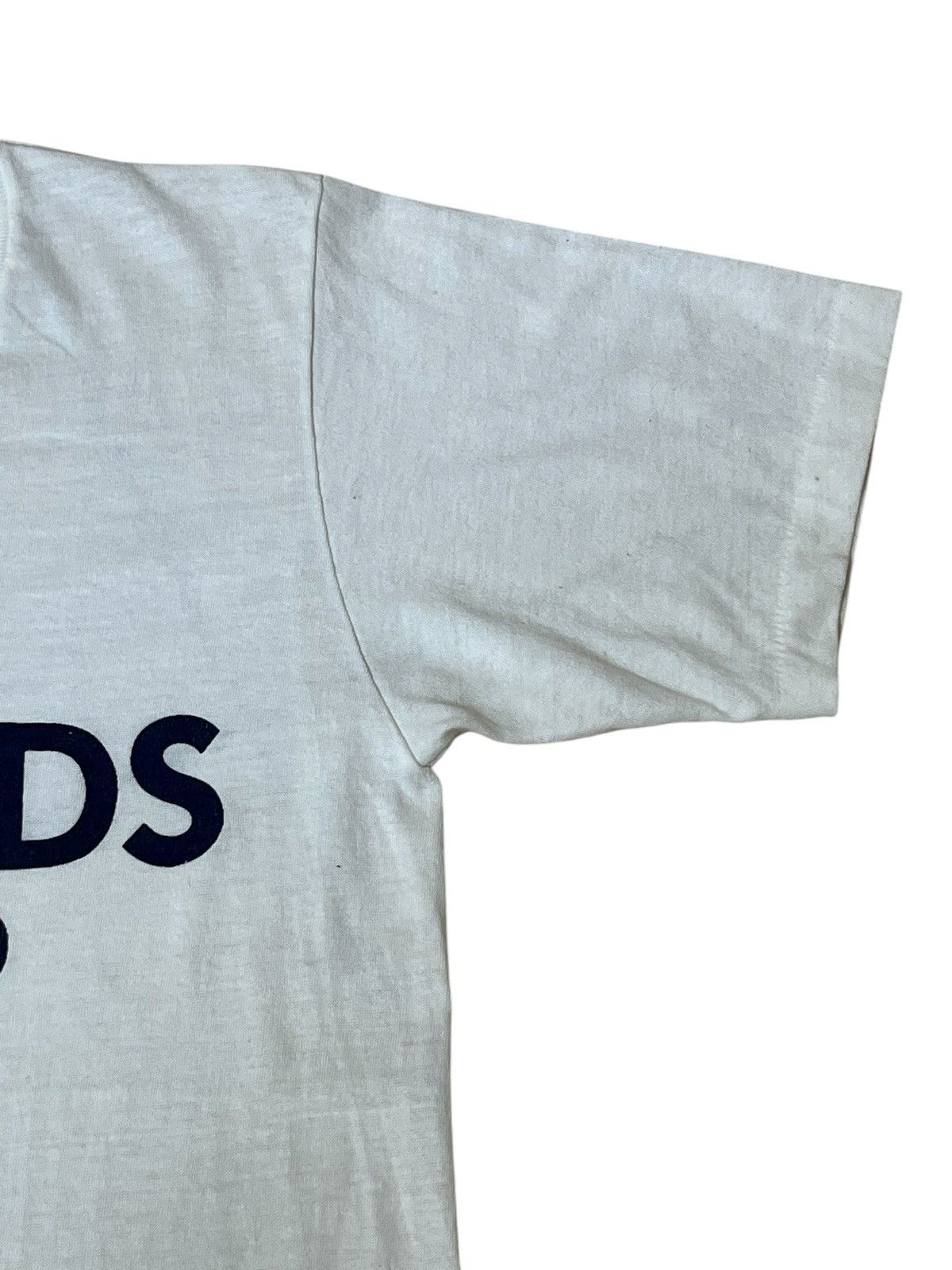 Vintage VINTAGE 80s KINGS KIDS KAMP 50/50 TEE SHIRT Size US S / EU 44-46 / 1 - 7 Thumbnail