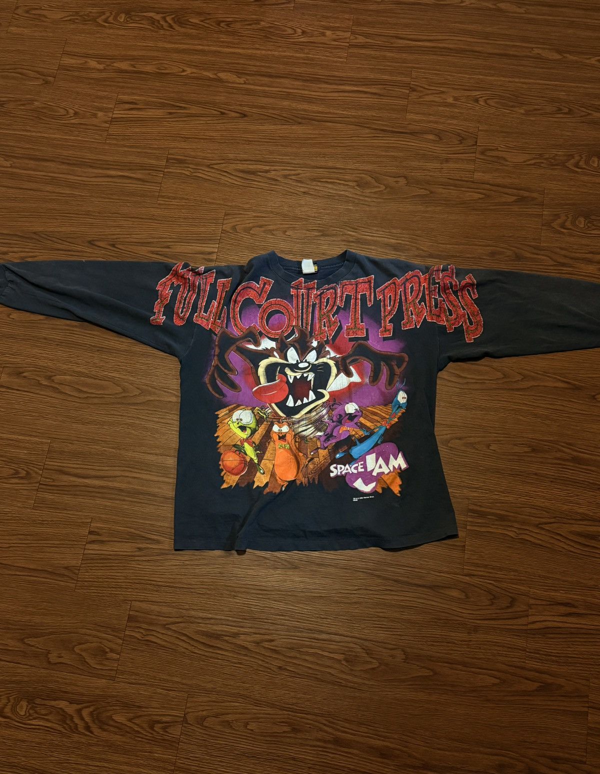 Vintage Vintage 1996 Space Jam long sleeve Size US L / EU 52-54 / 3 - 1 Thumbnail