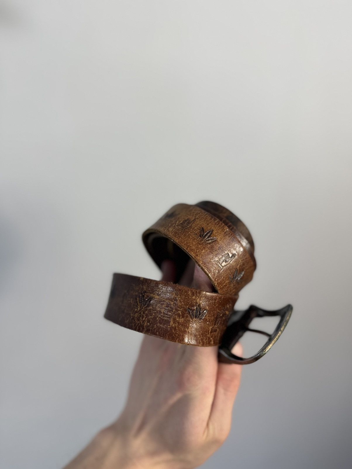 Vintage Very crazy Vintage solid marijuana belt Size ONE SIZE - 4 Thumbnail