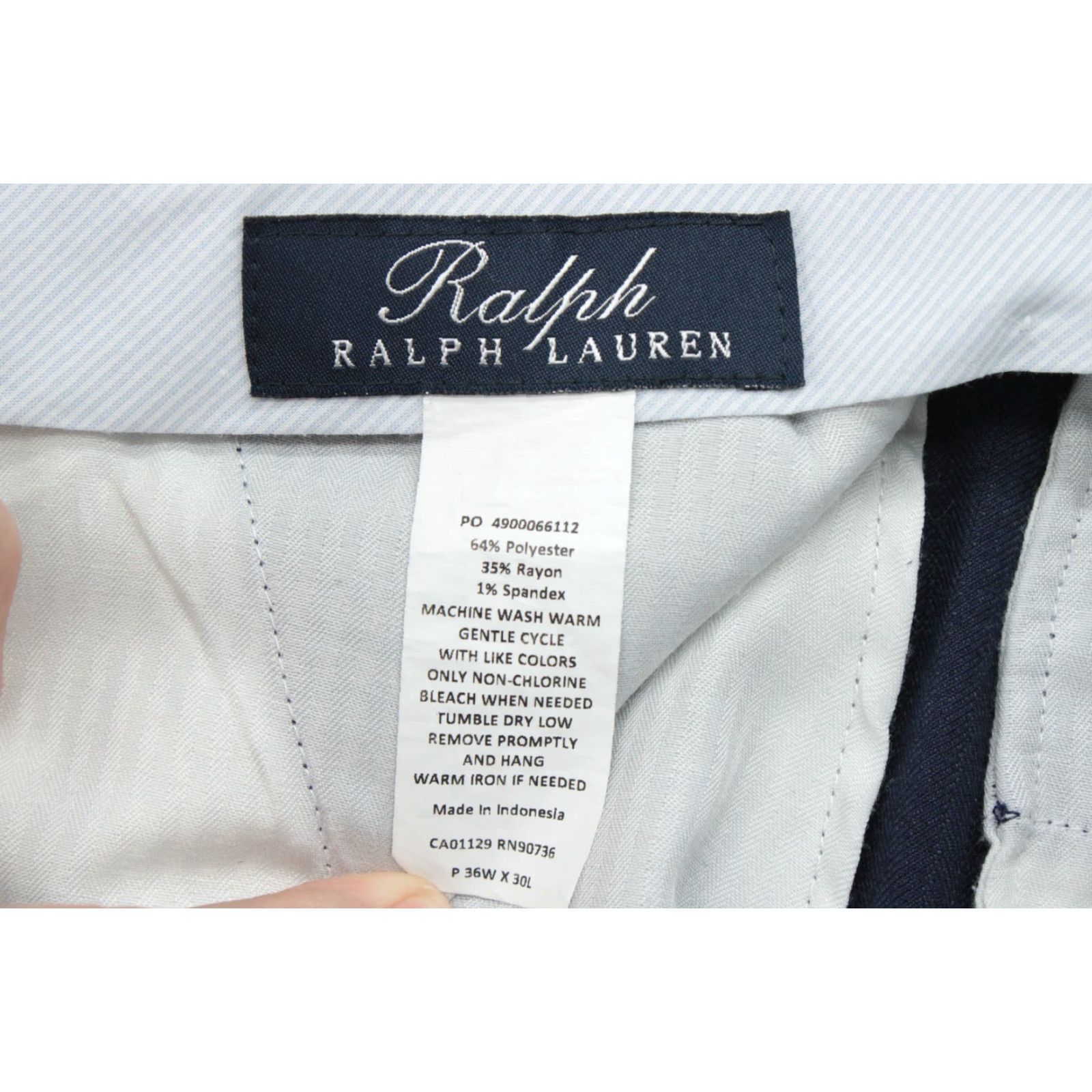 Polo Ralph Lauren Polo Ralph Lauren Dress Pants Men’s 36x30 Navy Blue Pleated Casual Friday Office Dress Pants Men 36 Navy Blue Polo Ralph Lauren Regular Straight Size US M / EU 48-50 / 2 - 6 Thumbnail