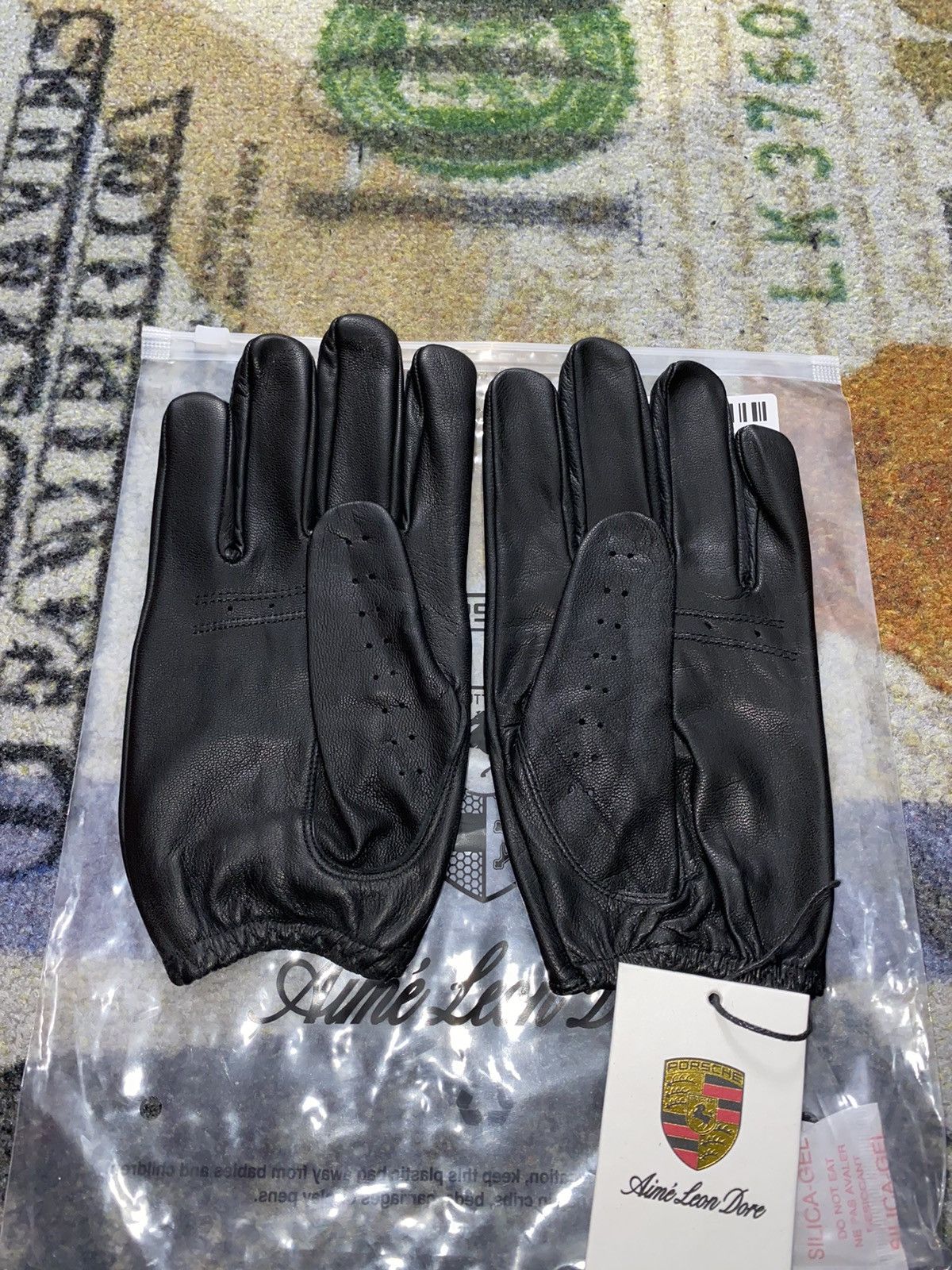 Aime Leon Dore × Porsche Design ALD Porsche 993 Turbo Leather Driving Gloves (SMALL/MEDIUM) Size ONE SIZE - 4 Thumbnail
