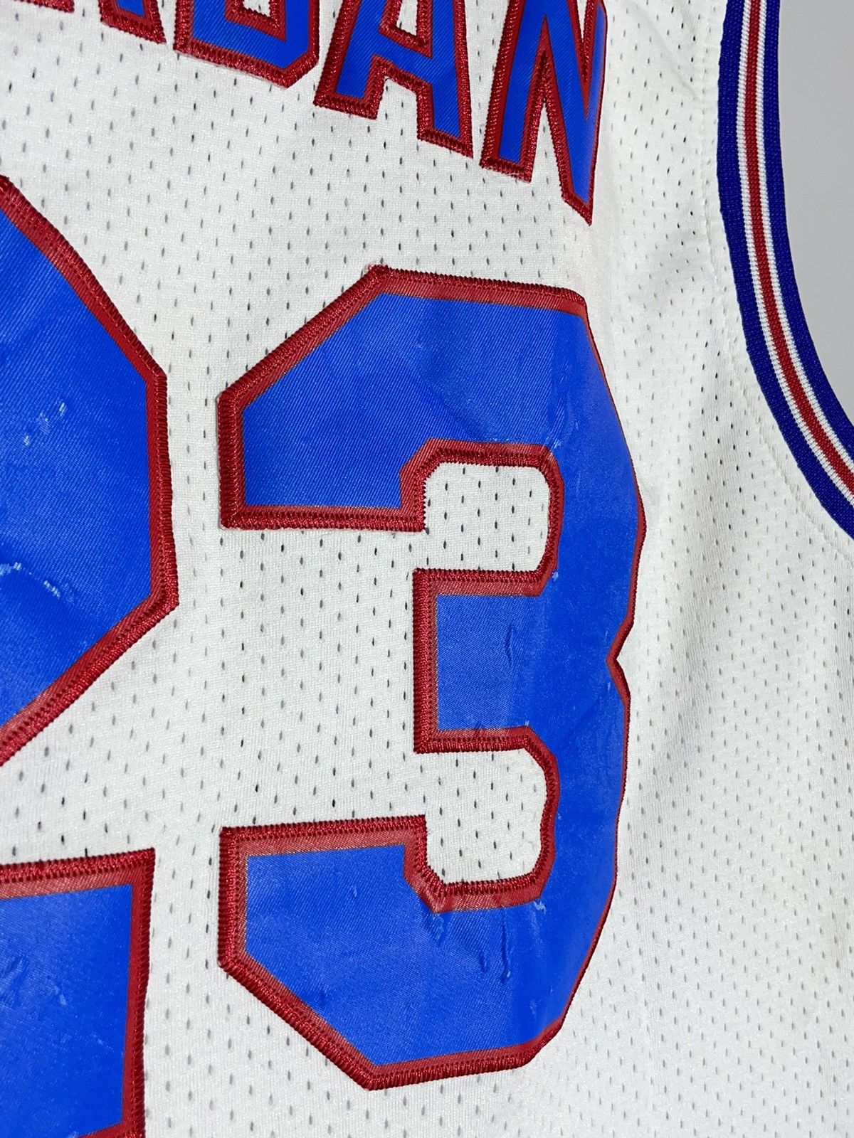 Champion #23 Jordan Champion Tune Squad Vintage Y2k Basketball Jersey Size US XXL / EU 58 / 5 - 9 Thumbnail