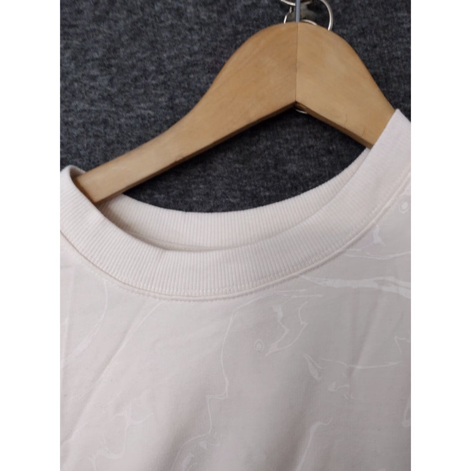 Vintage All in Motion Women's S Ivory Marble French Terry Crew Neck Sweatshirt Size S / US 4 / IT 40 - 3 Thumbnail