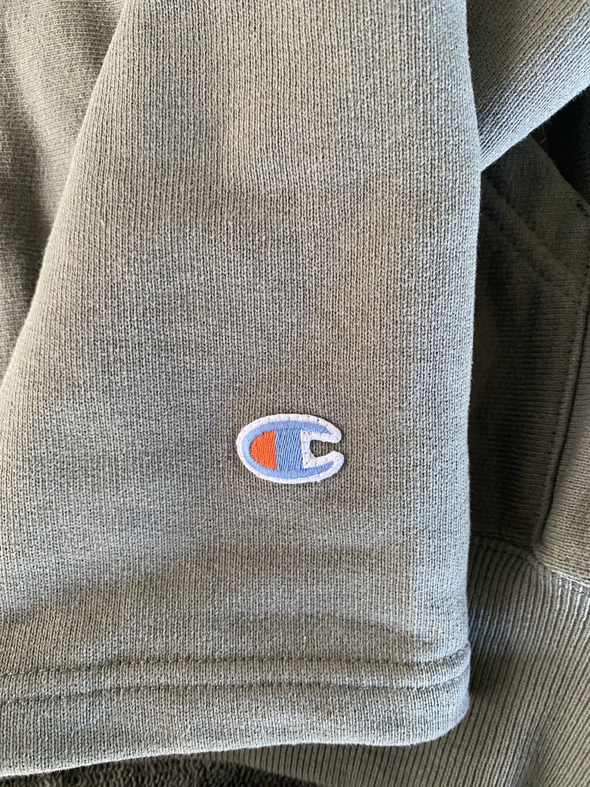 Champion × Vetements VETEMENTS SS17 - Gray Champion Shoulder Cutout Hoodie Size US XS / EU 42 / 0 - 5 Thumbnail