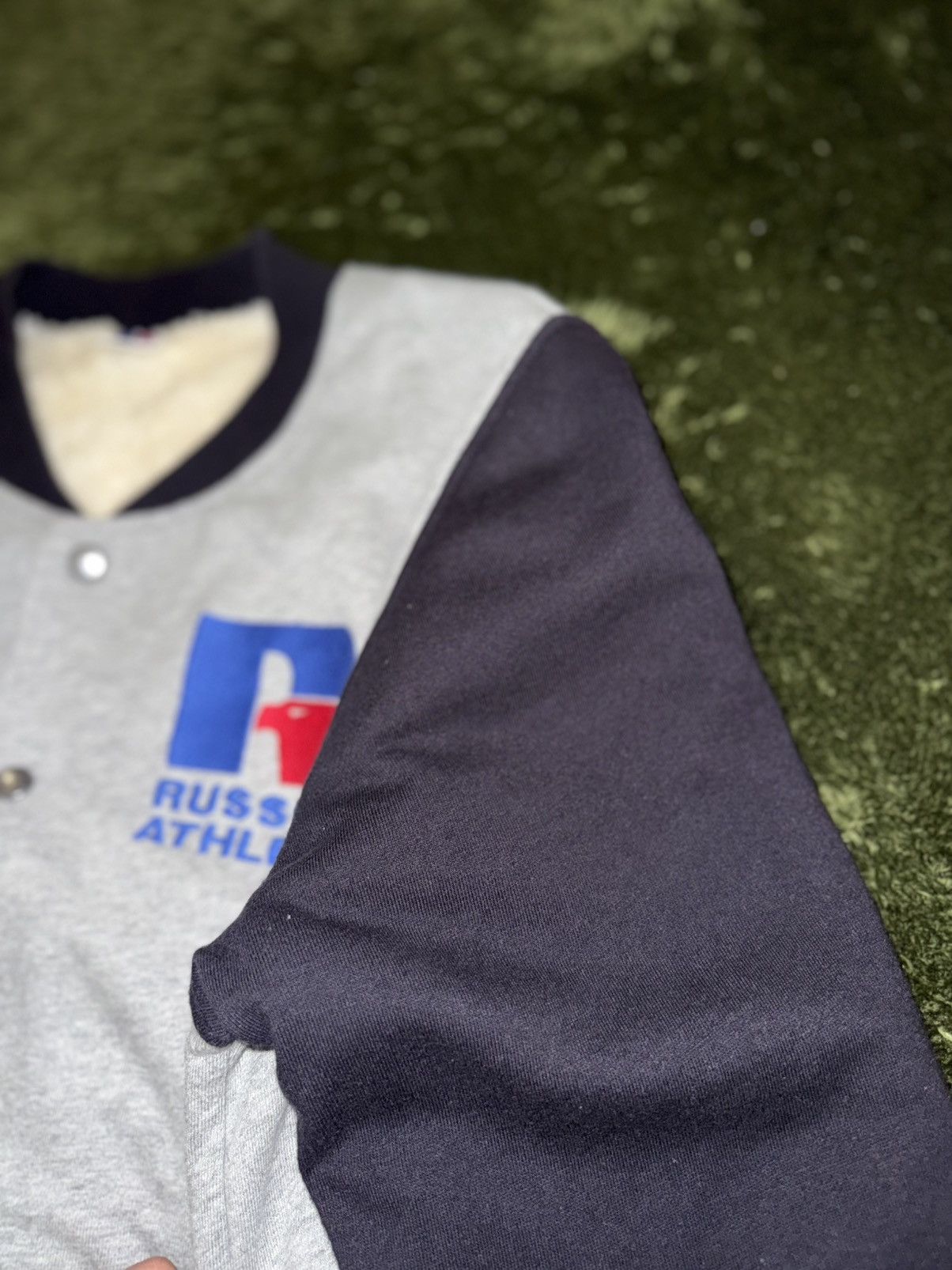 Russell Athletic [L] Russell Athletic Embroidered Inner Fleece Stadium Jacket Size US L / EU 52-54 / 3 - 5 Thumbnail