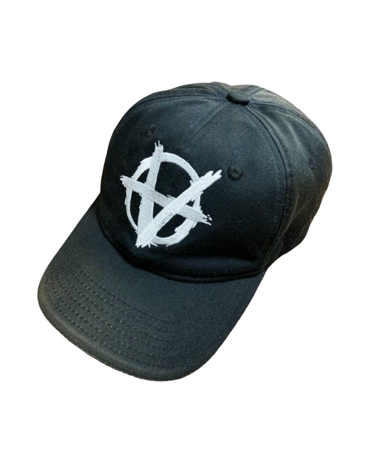Vetements Vetements Goth Logo Cap | Grailed