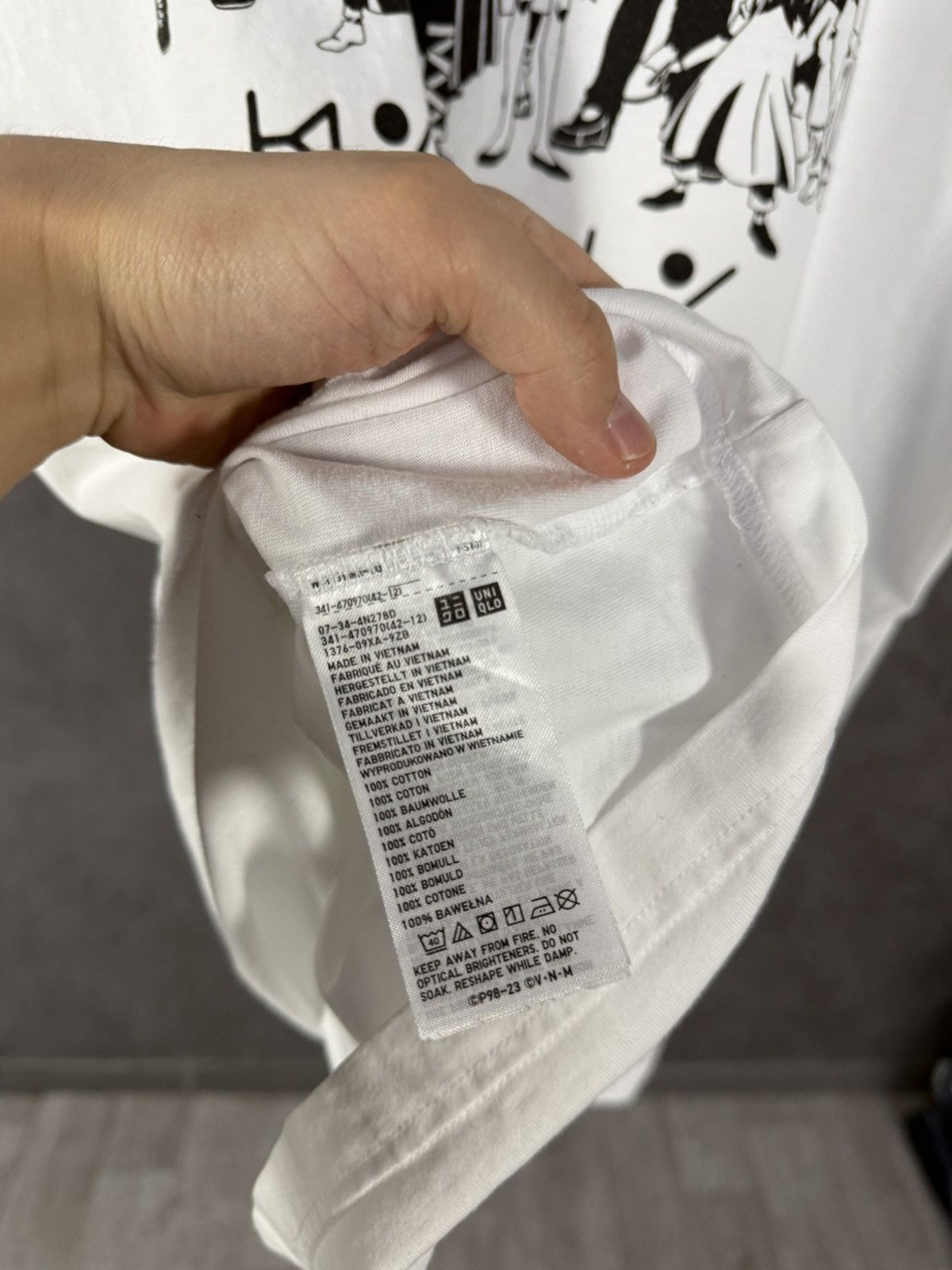 Anime × Hunter × Uniqlo Hunter x Uniqlo anima Japanese tee Size US XL / EU 56 / 4 - 6 Thumbnail
