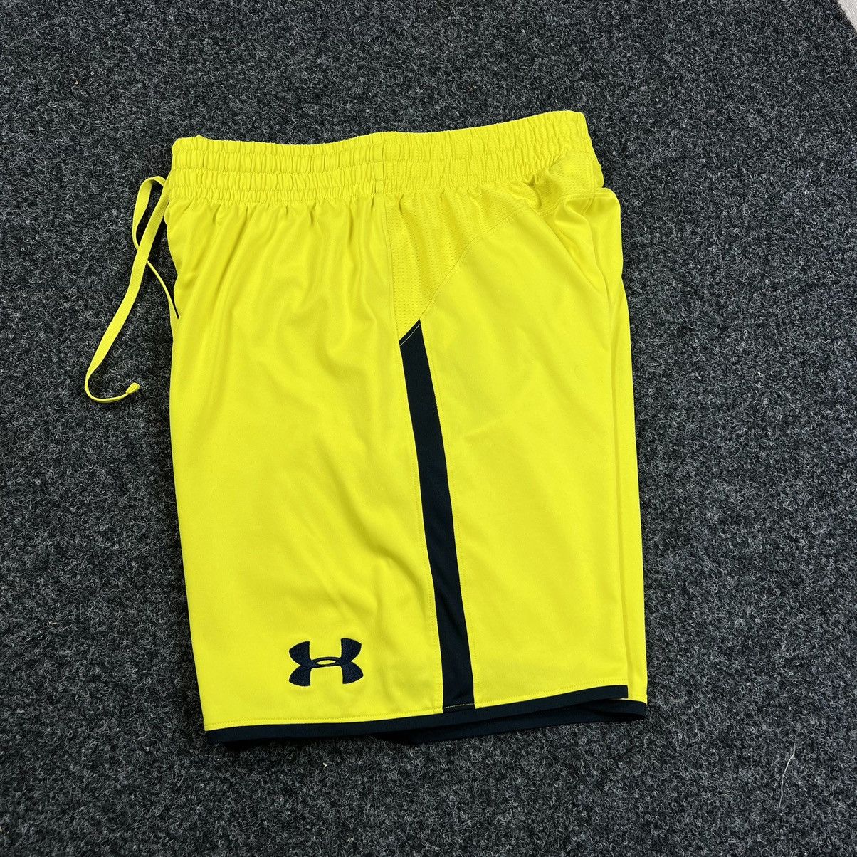 Under Armour Tottenham shorts under armour soccer Size US 34 / EU 50 - 2 Thumbnail
