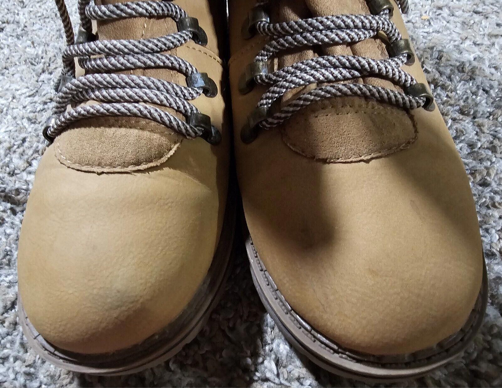 Designer Time and TRU Woman's Ankle Boots Brown Lace Up Size 7 1/2 Size US 7.5 / IT 37.5 - 3 Thumbnail