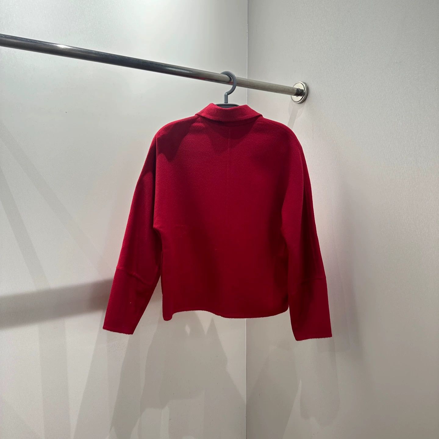 Hermes Hermes mar90 red cashmere short coat 34 Size XS / US 0-2 / IT 36-38 - 2 Thumbnail