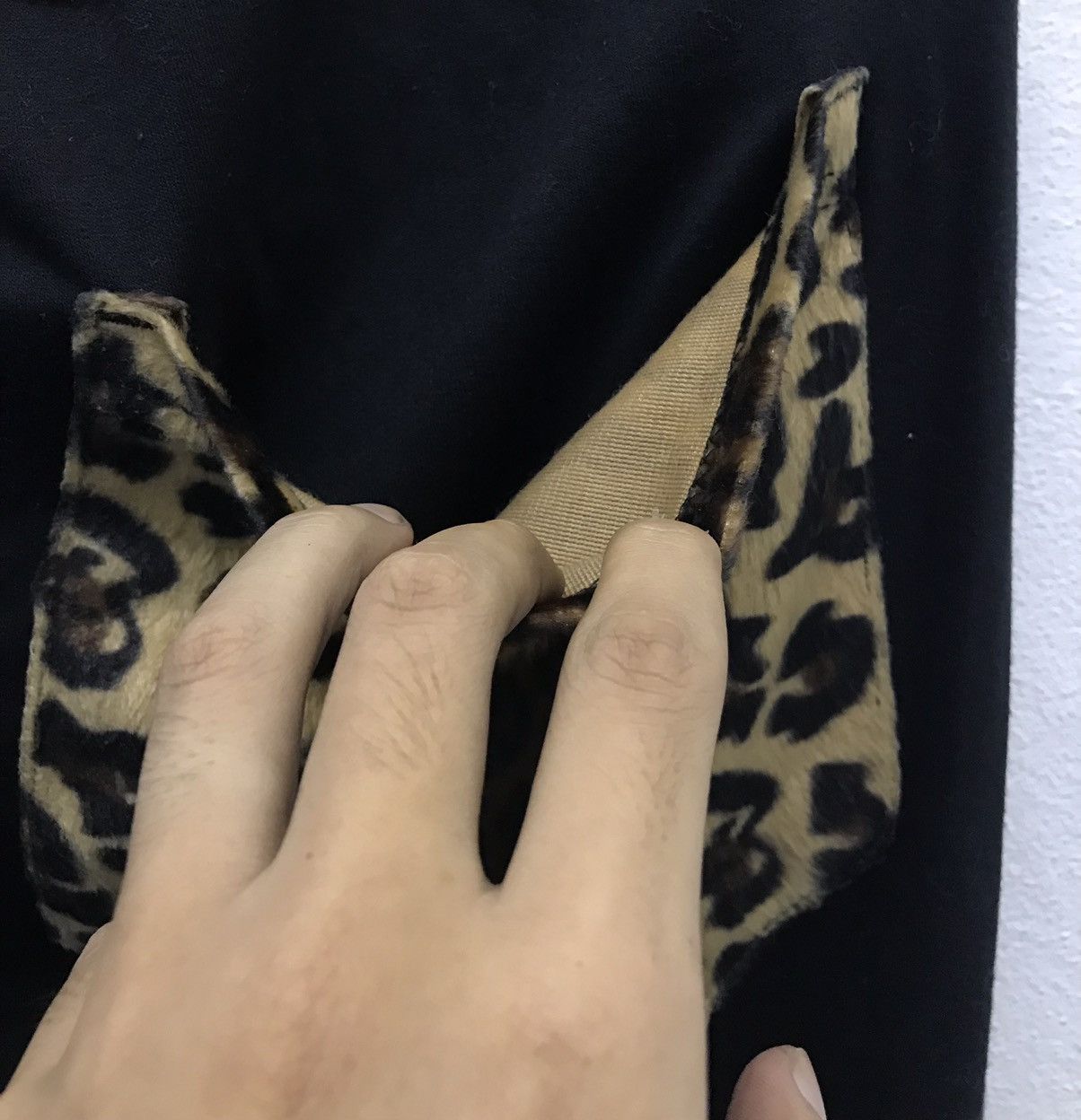 Japanese Brand × Vintage Vintage Leorpard Pattern Pants Size US 27 - 8 Thumbnail