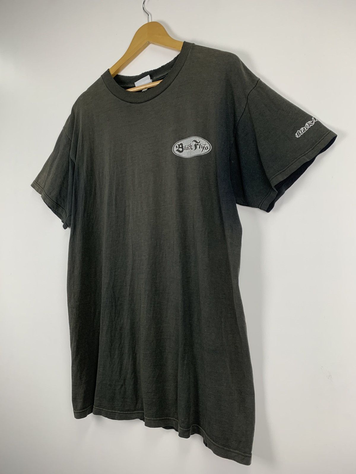 Vintage Vintage 90s Black Flys eyewear tee Size US L / EU 52-54 / 3 - 4 Thumbnail
