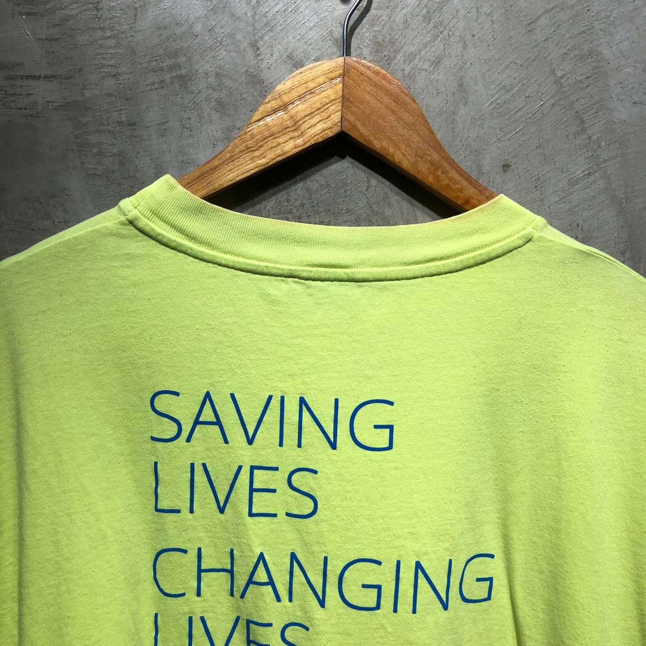 Balenciaga Balenciaga World Food Programme Tee Size US XL / EU 56 / 4 - 9 Thumbnail
