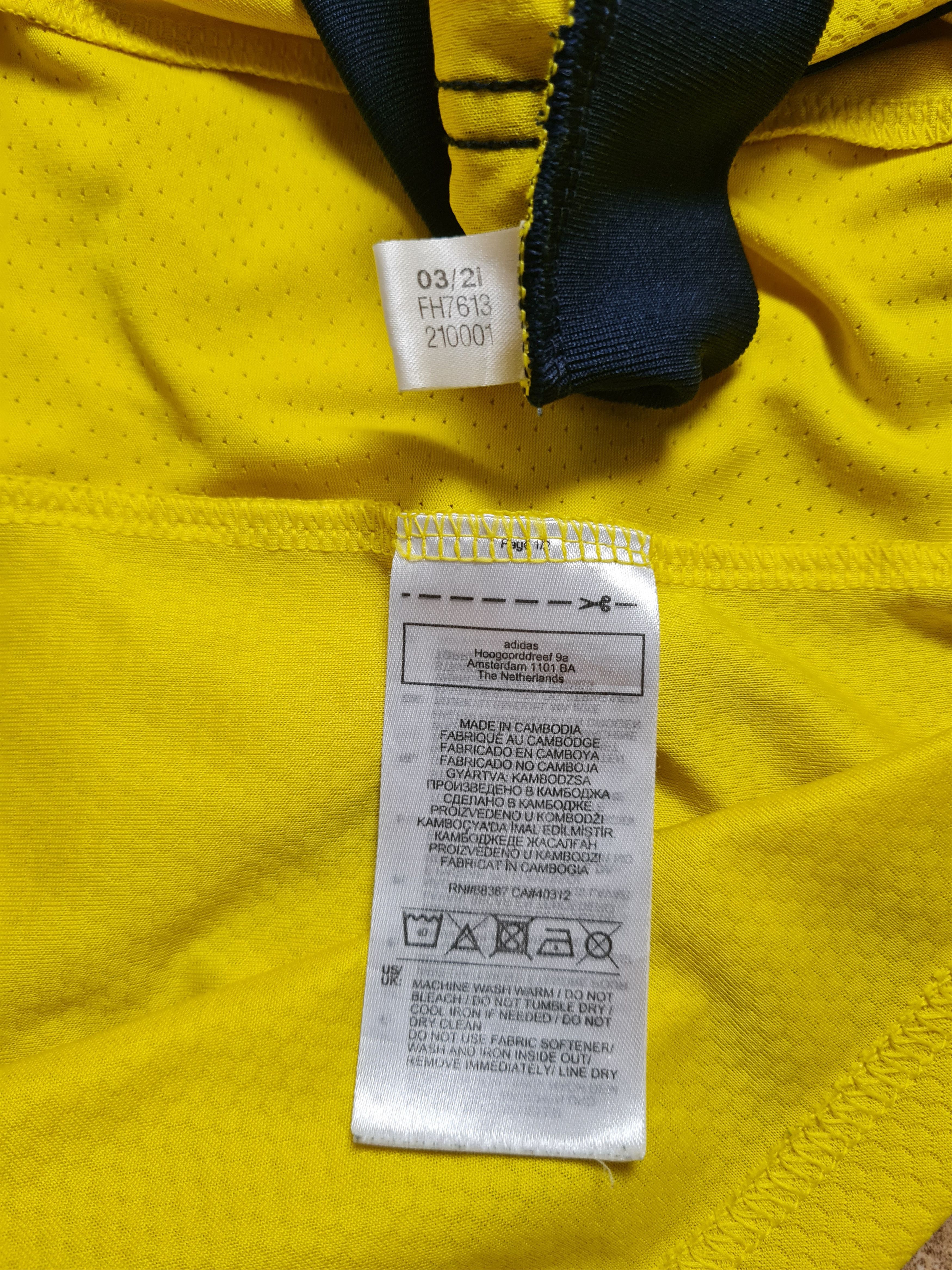 Adidas Sweden 2020-2021 Home Football Adidas Shirt Camiseta FH7613 Size US S / EU 44-46 / 1 - 17 Thumbnail