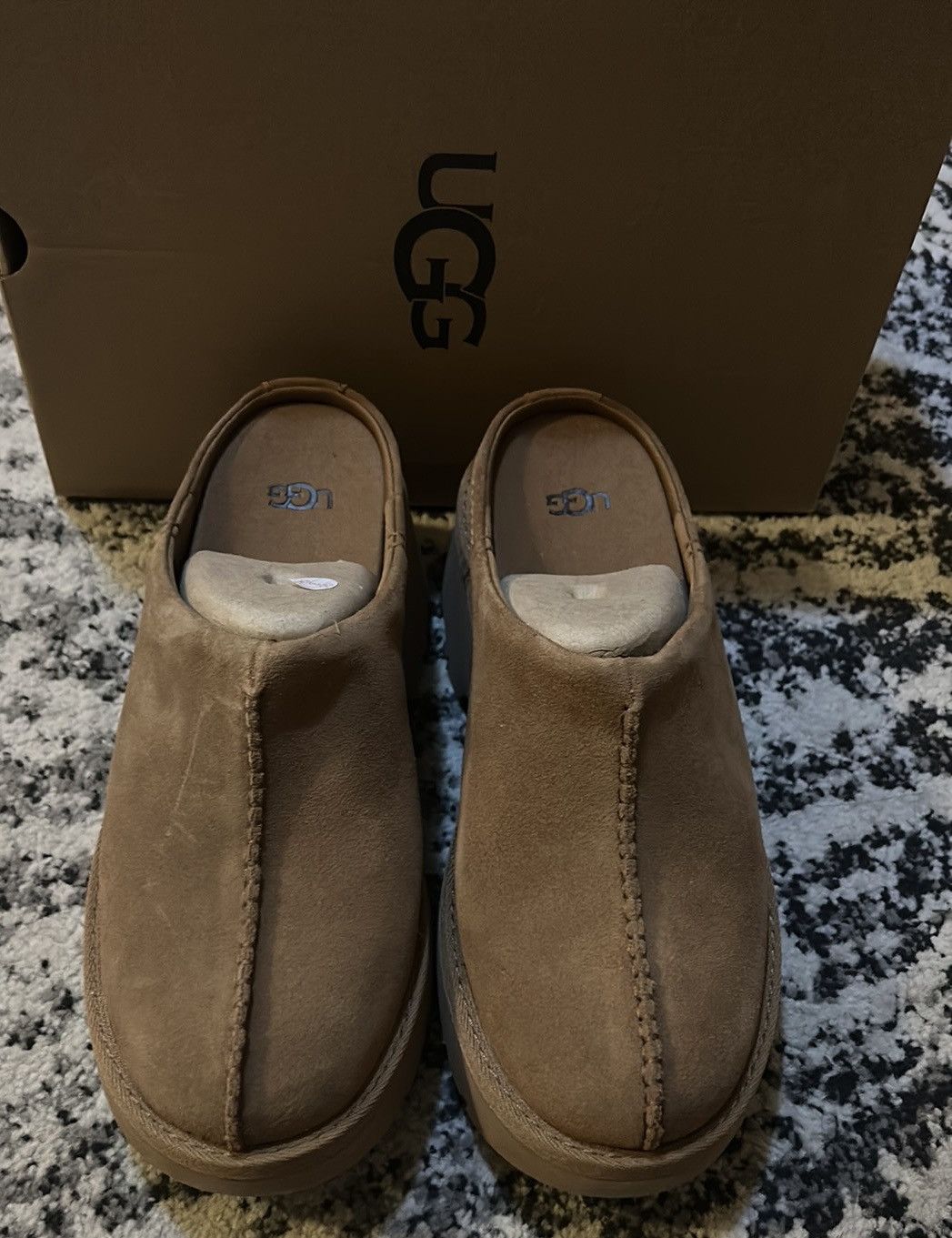 Ugg UGG New Heights Clog size US 10 Size US 10 / IT 40 - 2 Thumbnail