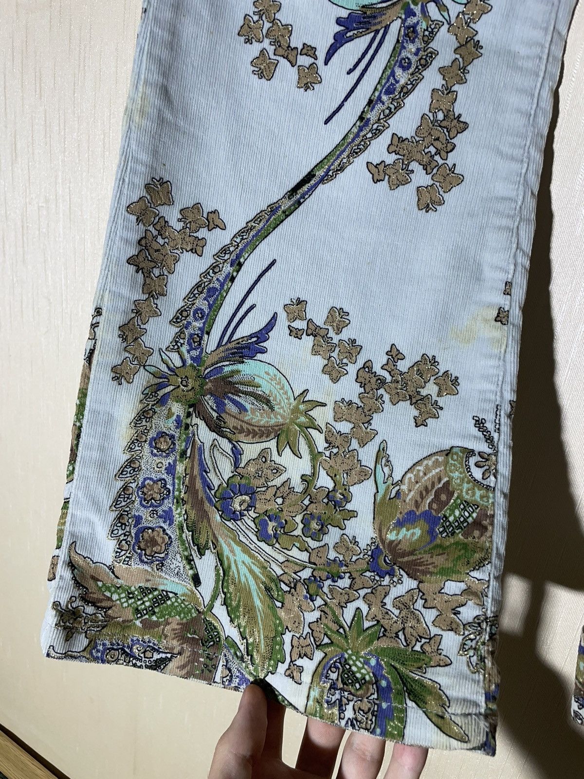 Roberto Cavalli × Vintage Roberto Cavalli velvet floral print vintage pants 90s Size 28" / US 6 / IT 42 - 10 Thumbnail