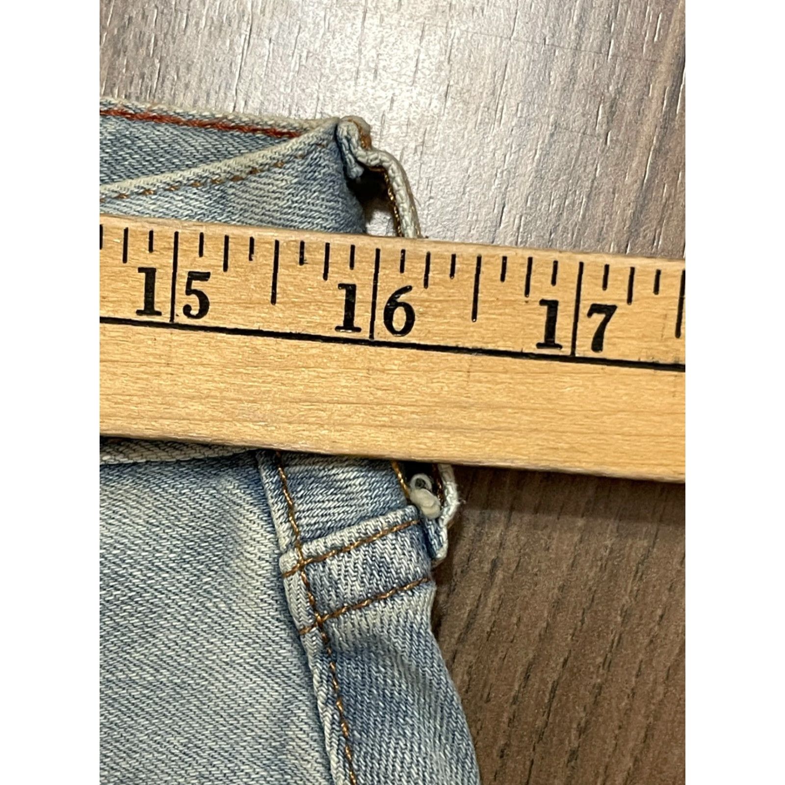 Eddie Bauer Eddie Bauer Jeans Women's 8 Denim Light Wash Straight Pockets Regular Inseam 30 Specially Dyed Vintage No Size 30" / US 8 / IT 44 - 3 Thumbnail