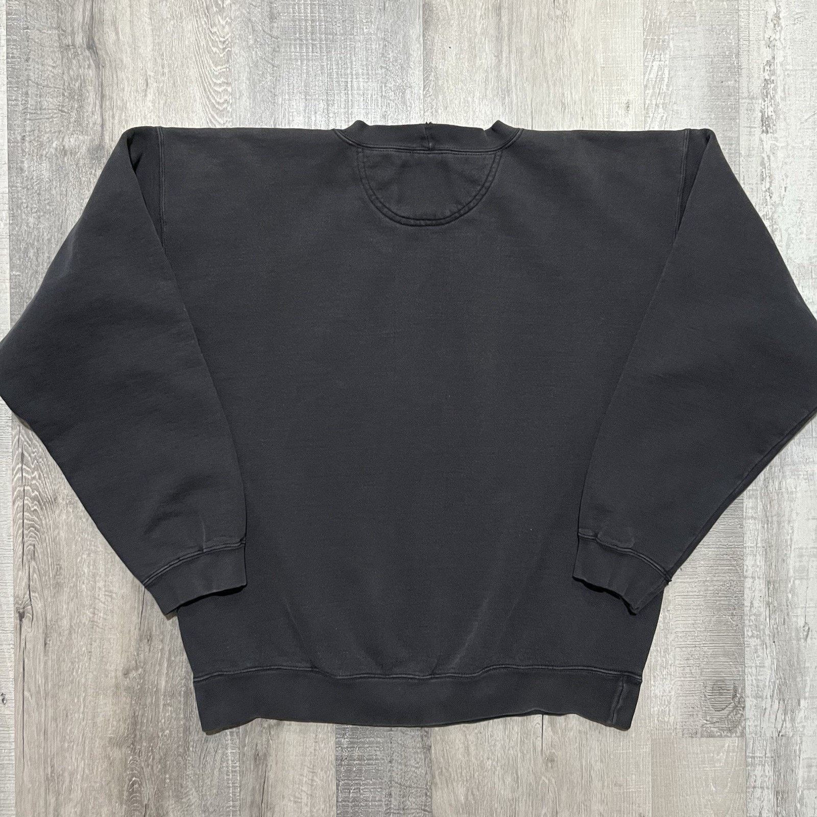 Vintage VTG Levis Strauss & Co Heavy Crewneck 90s USA Sweatshirt L Size US L / EU 52-54 / 3 - 2 Thumbnail