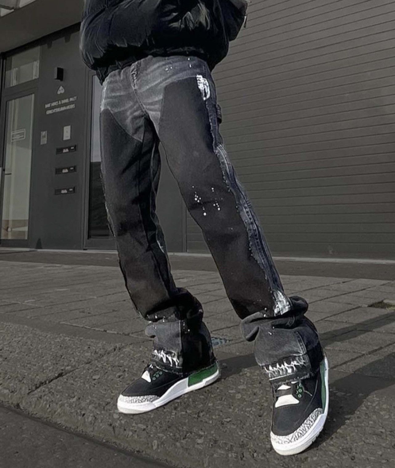 Reputation Studios Reputation Studios Flare Denim – Black 🖤 Size US 34 / EU 50 - 5 Thumbnail