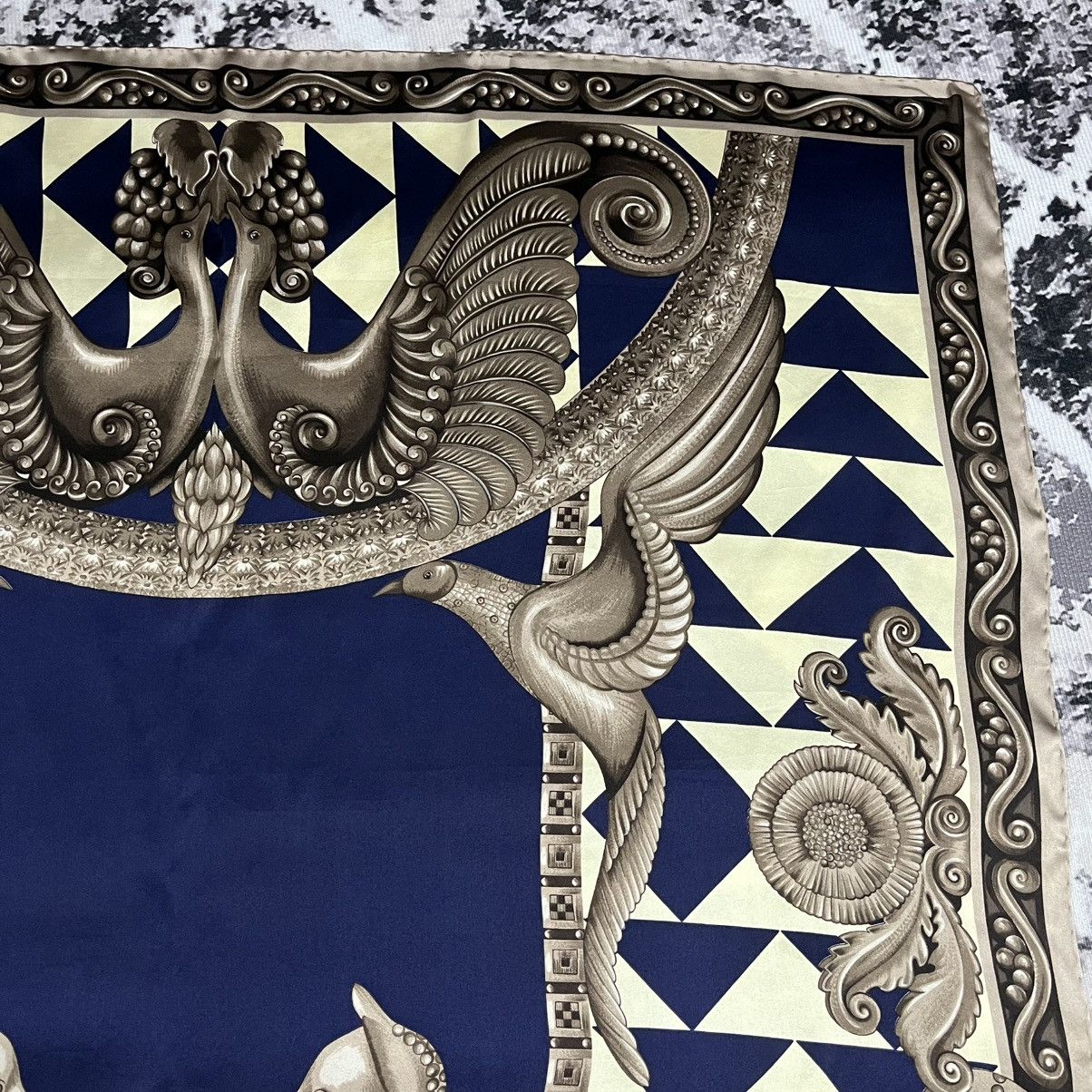 Lanvin Lanvin Paris 3D design Silk Scarf Size ONE SIZE - 5 Thumbnail