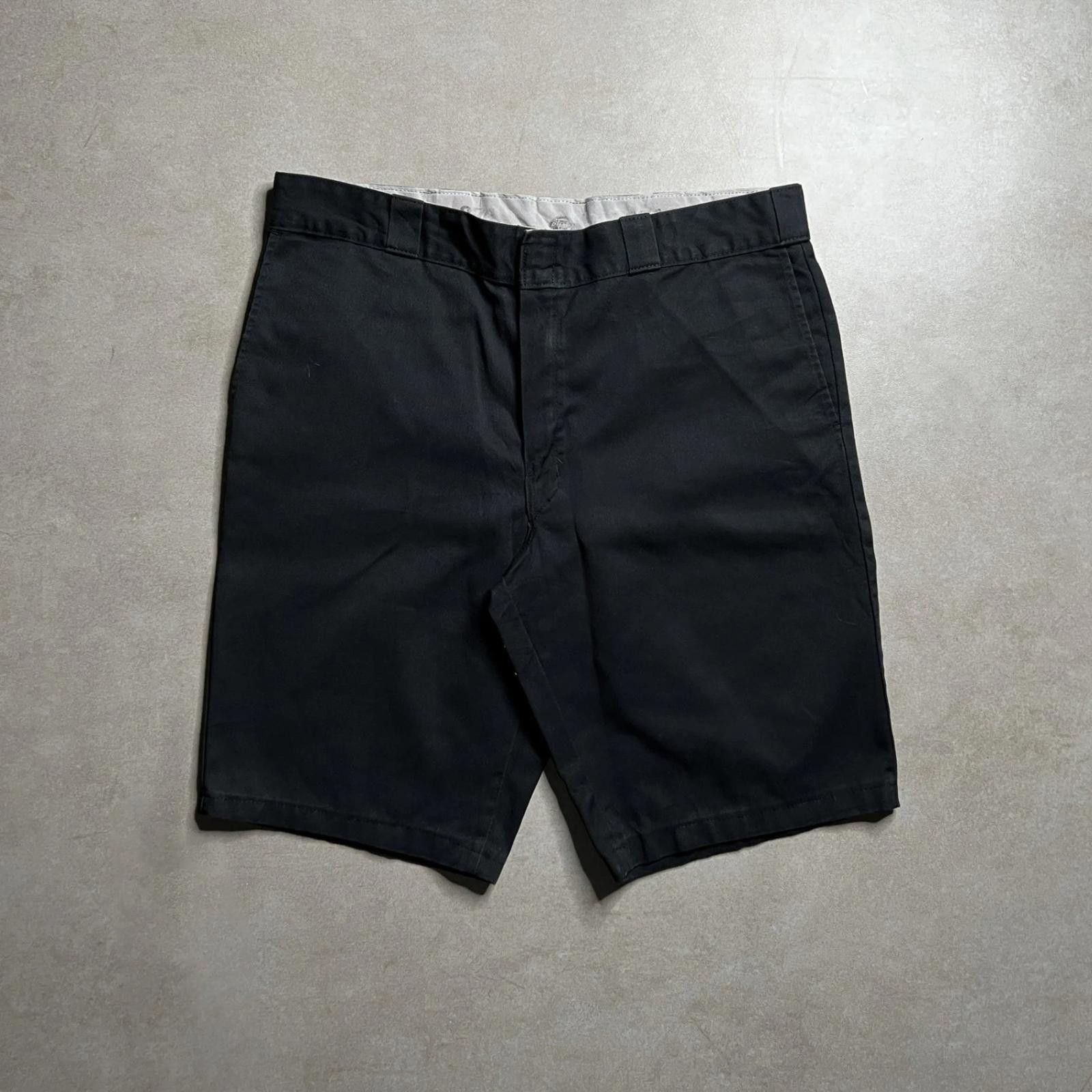 Dickies Vintage Dickies Black 874 Shorts - 38x11 Size US 38 / EU 54 - 1 Thumbnail