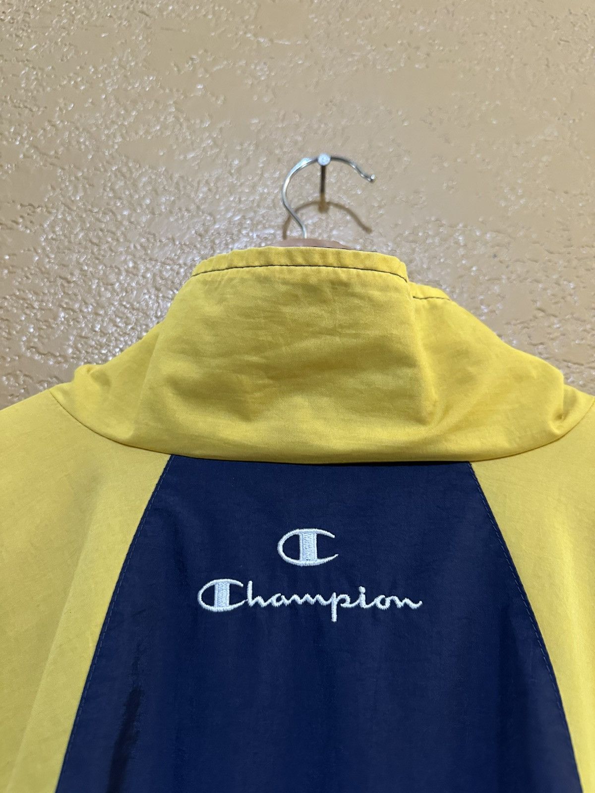 4GSELLER × Champion × Vintage Vintage Champion “Michigan” Windbreaker Jacket Baggy XXL Size US XXL / EU 58 / 5 - 6 Thumbnail