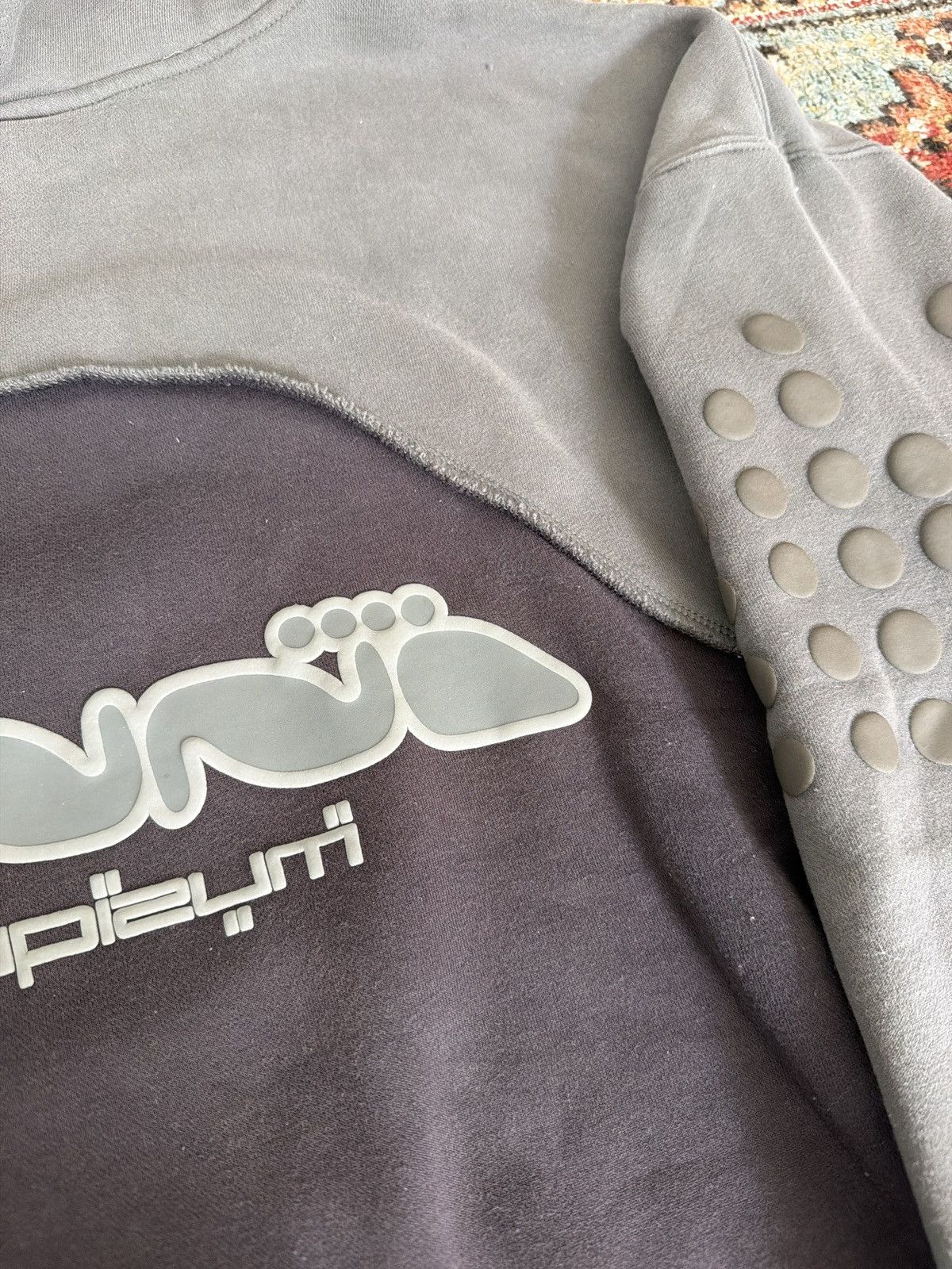 HUNI Design HUNI Design Huni hoodie Size US L / EU 52-54 / 3 - 7 Thumbnail