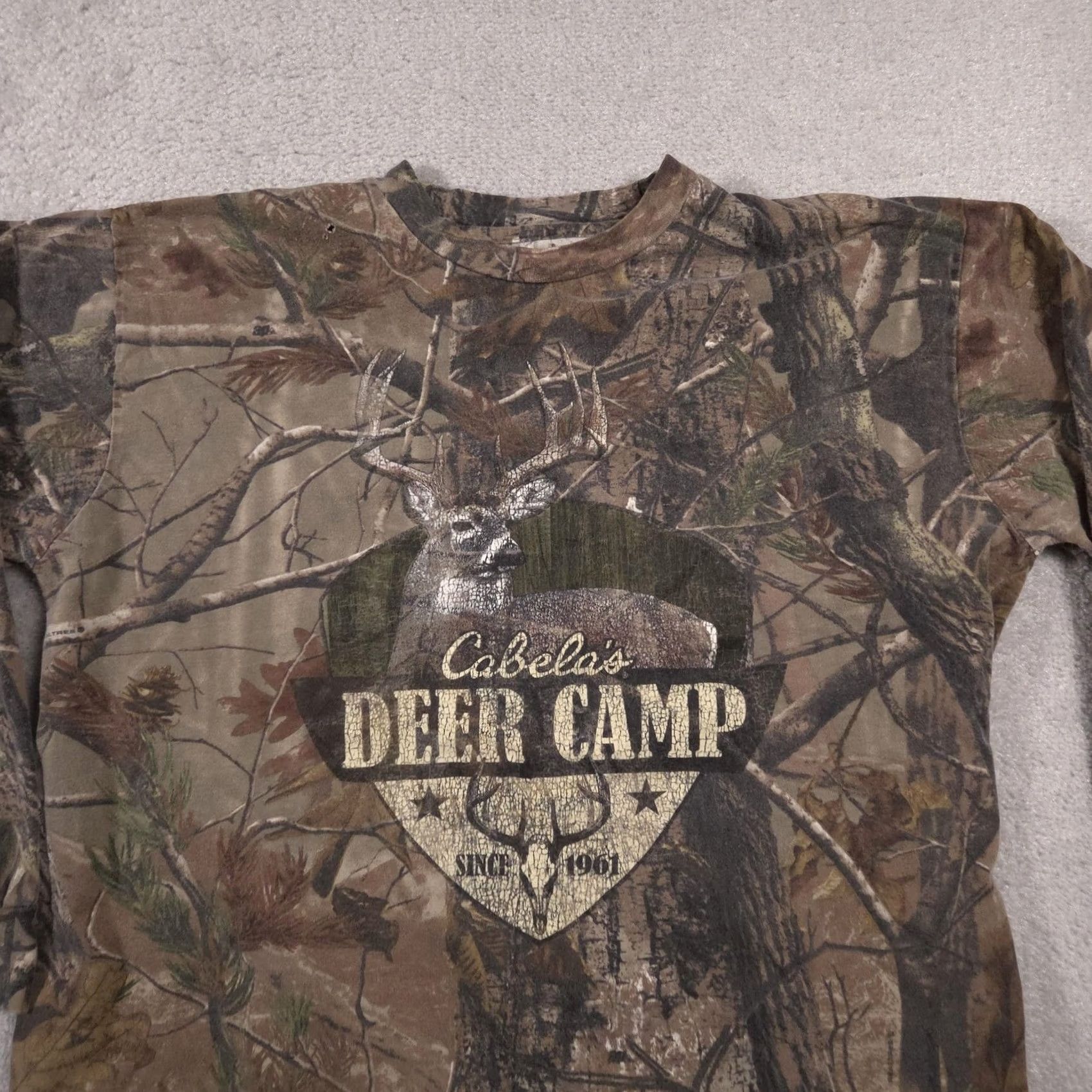 Vintage VINTAGE Cabela's Deer Camp Shirt Mens 1X Camouflage Long Sleeve Hunting Buck Graphic Outdoors Cotton Crew Neck Size US XL / EU 56 / 4 - 3 Thumbnail